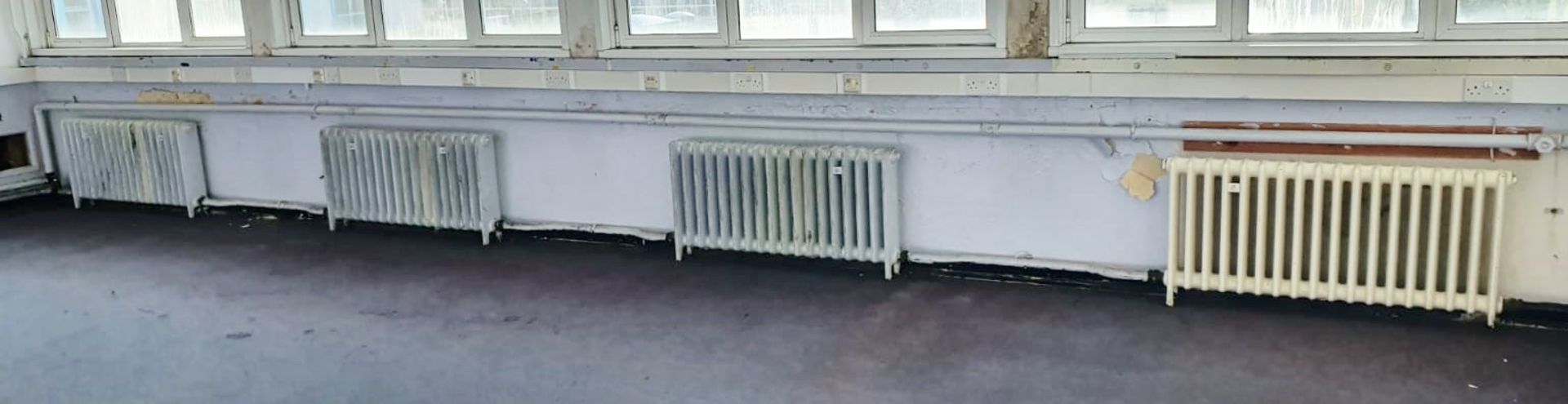 Approx 50 x Cast Iron Panelled Radiators - Various Sizes Included - CL483 - Location: Folkestone - Image 18 of 29