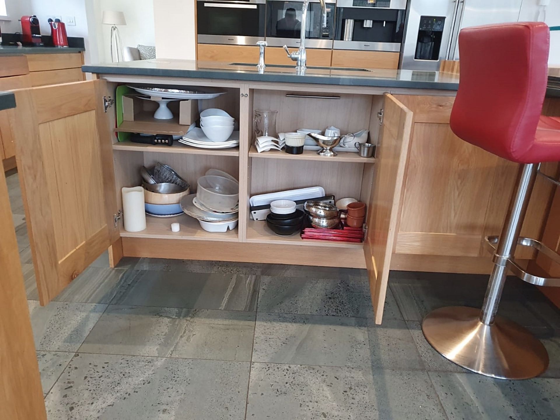 1 x Solid Oak Fitted Kitchen With Intergrated Miele Appliancess - CL487 - Location: Wigan *NO VAT* - Image 43 of 82