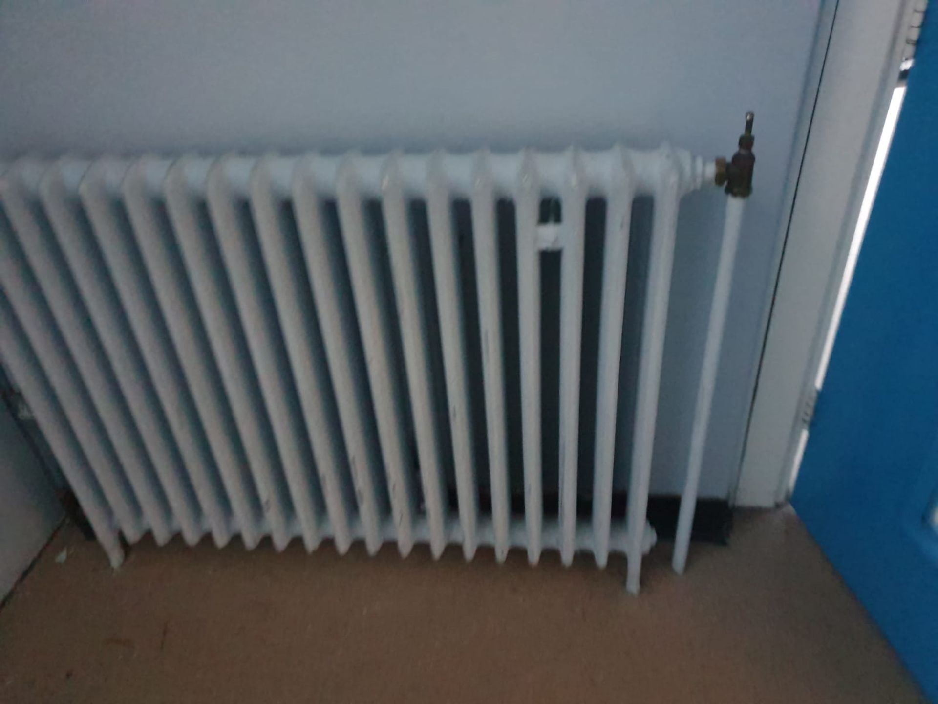 Approx 50 x Cast Iron Panelled Radiators - Various Sizes Included - CL483 - Location: Folkestone - Image 8 of 29