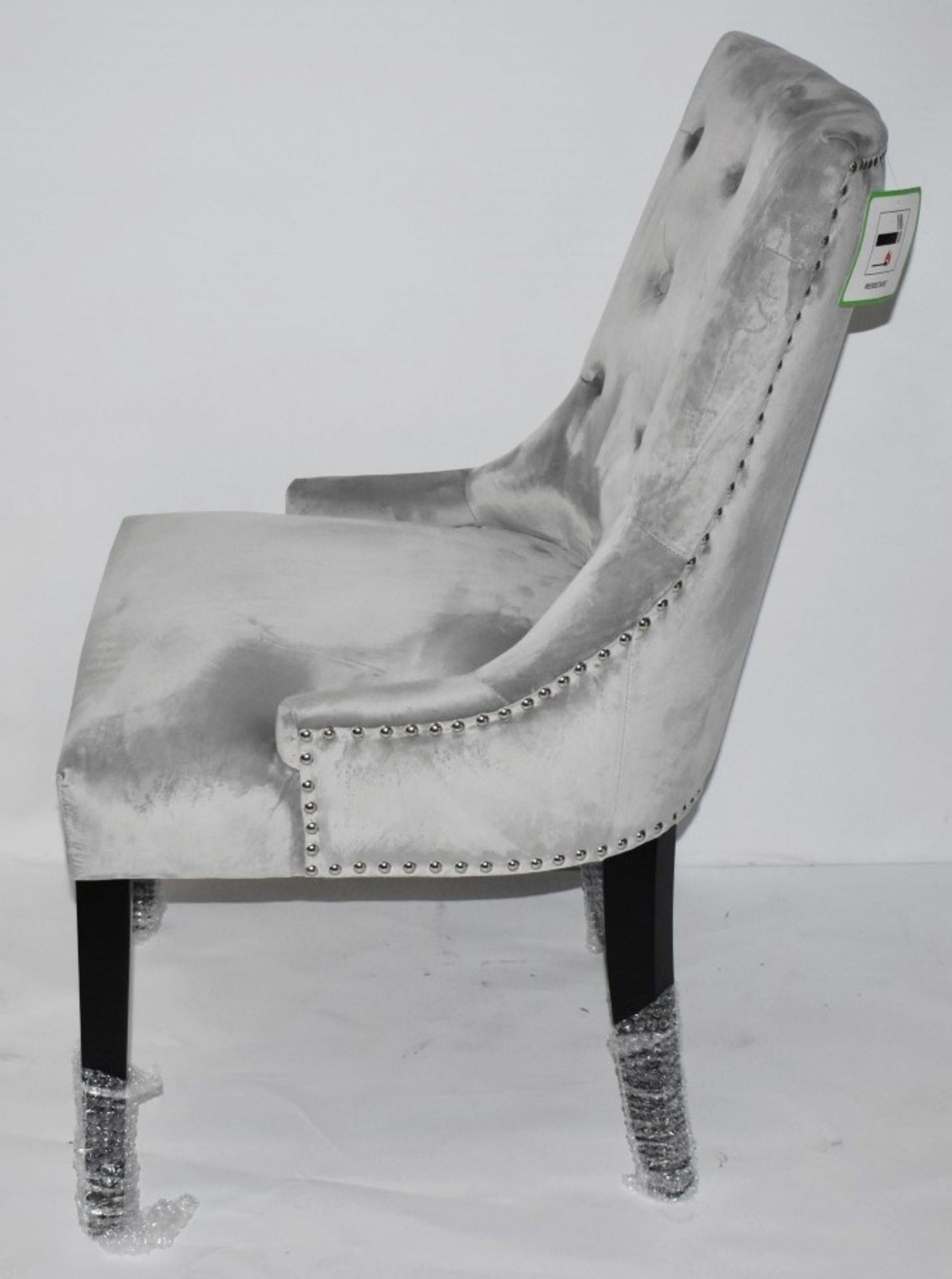 6 x HOUSE OF SPARKLES Luxury Vintage-style Button-Back LION Dining Chairs In A Light Grey Velvet - Image 5 of 9