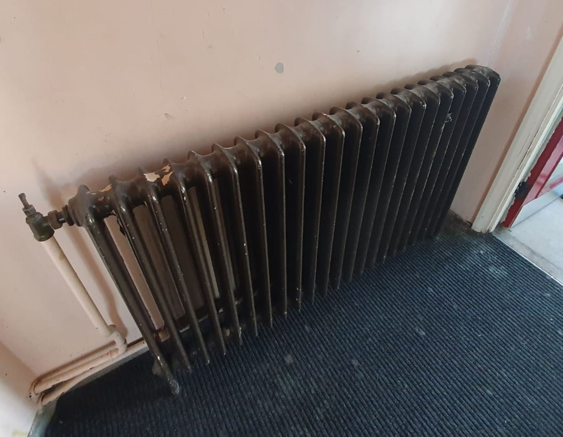 Approx 50 x Cast Iron Panelled Radiators - Various Sizes Included - CL483 - Location: Folkestone - Image 26 of 29