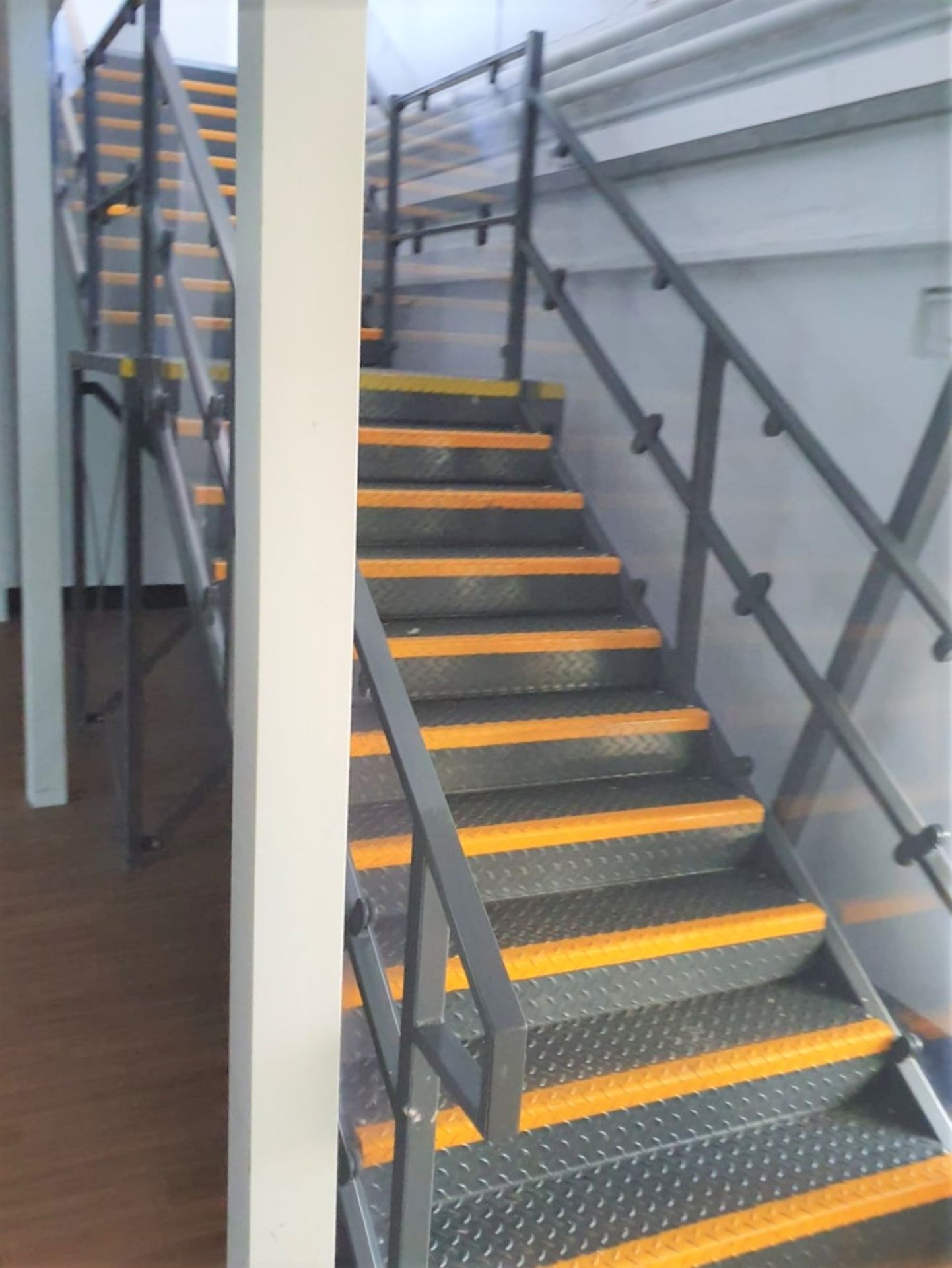 1 x Freestanding Staircase With Top Landing Area and Glass Handrail Partitions - Approx Height 350