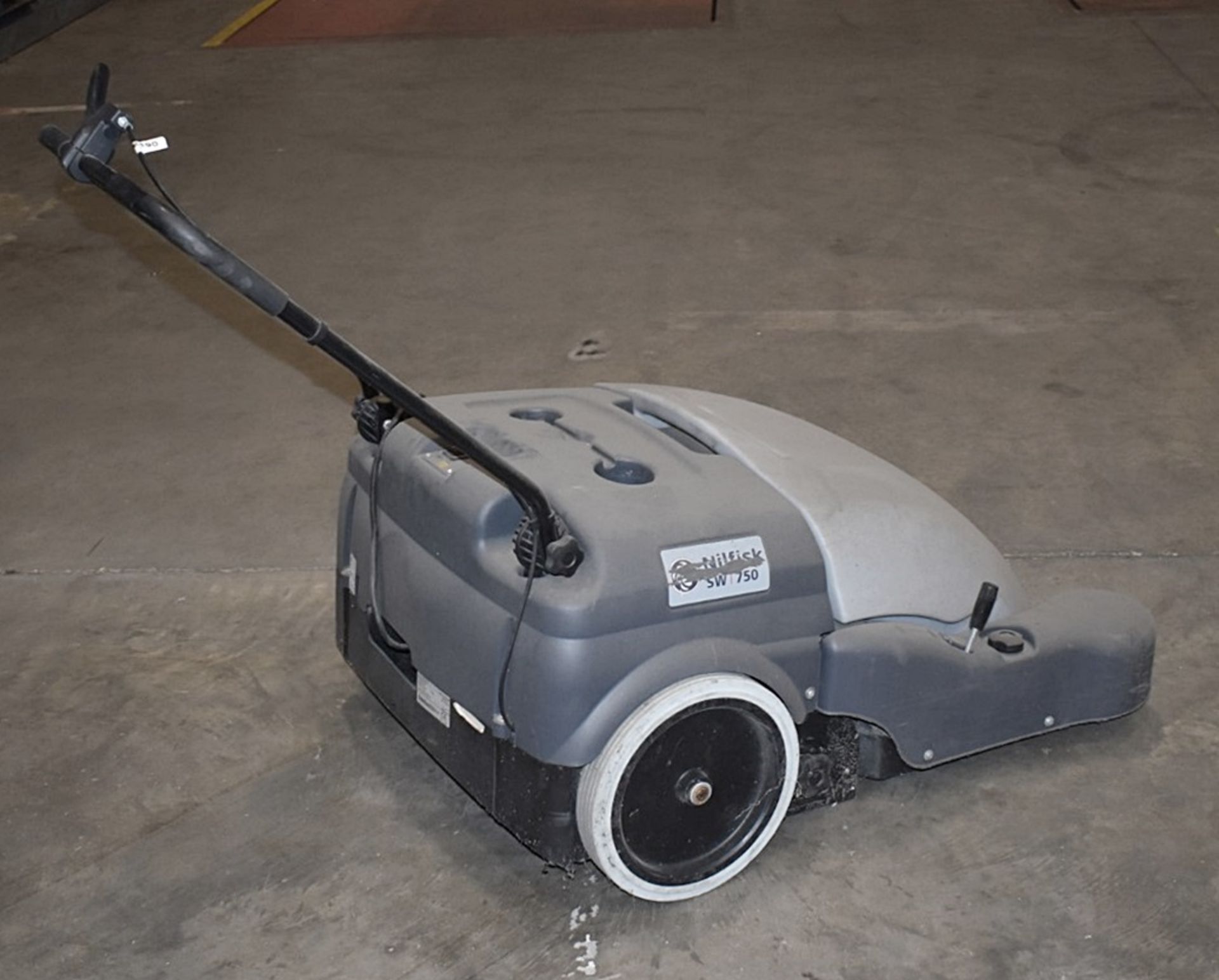 1 x Nilfisk Floor Sweeper SW 750 - Ref FE190 WH - CL480 - Location: Altrincham WA14 - Image 5 of 7