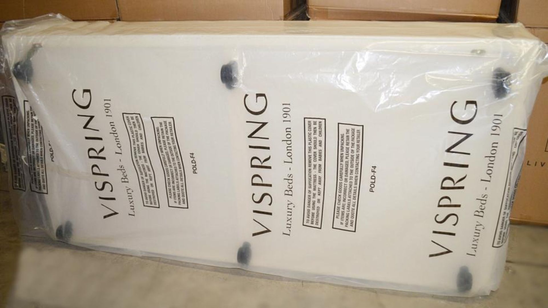 1 x VISPRING Deluxe Skirted Divan Bedbase In A Cream Faux Suede On Castors - Handcrafted In The UK - - Image 2 of 9