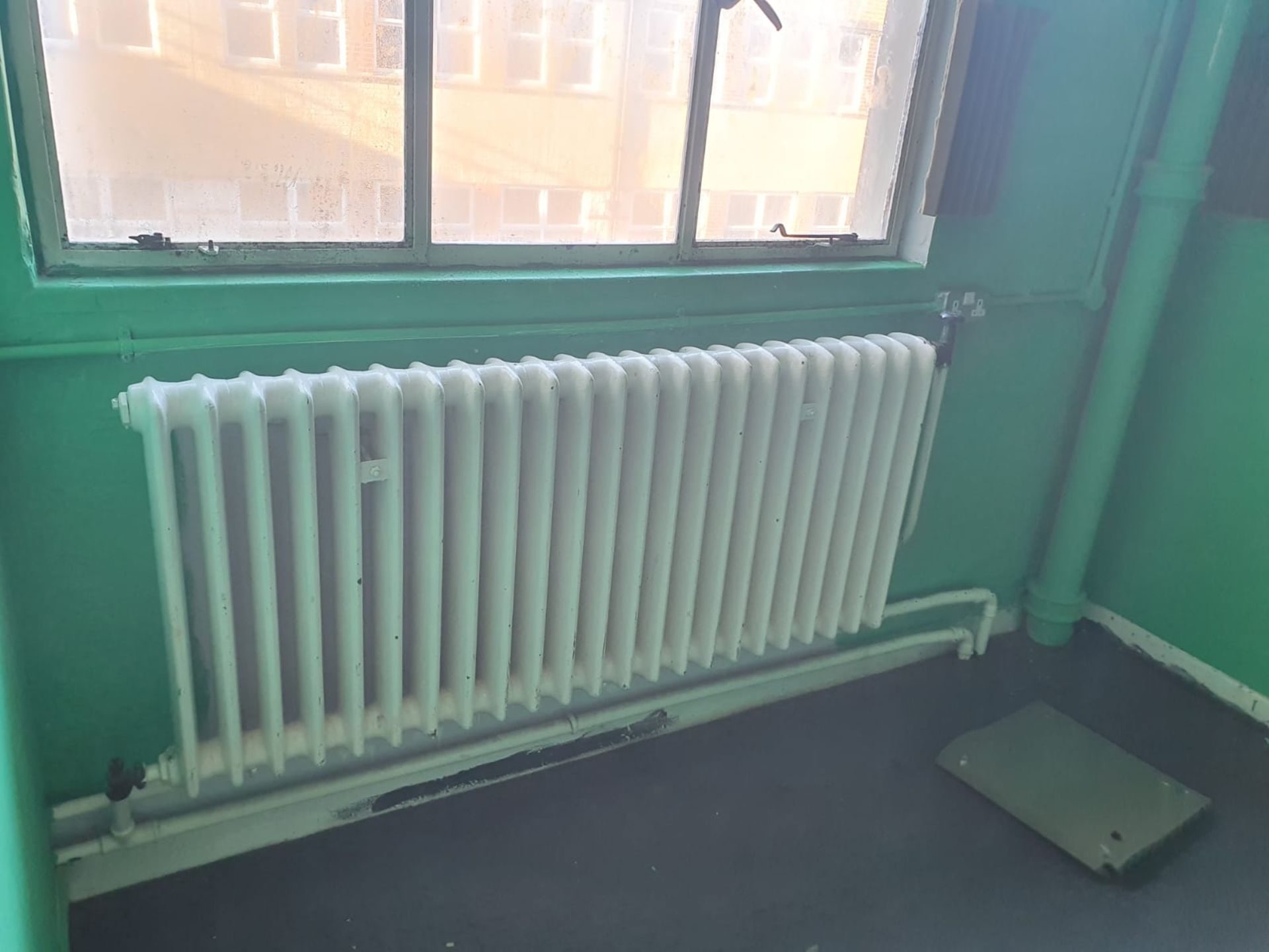 Approx 50 x Cast Iron Panelled Radiators - Various Sizes Included - CL483 - Location: Folkestone - Image 20 of 29