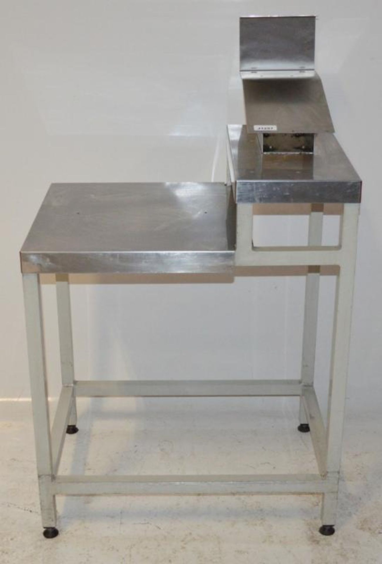 1 x Preperation Work Table With Stainless Steel Top - CL232 - Ref J1257 - H75/89.5 x W71 x D52 cms -