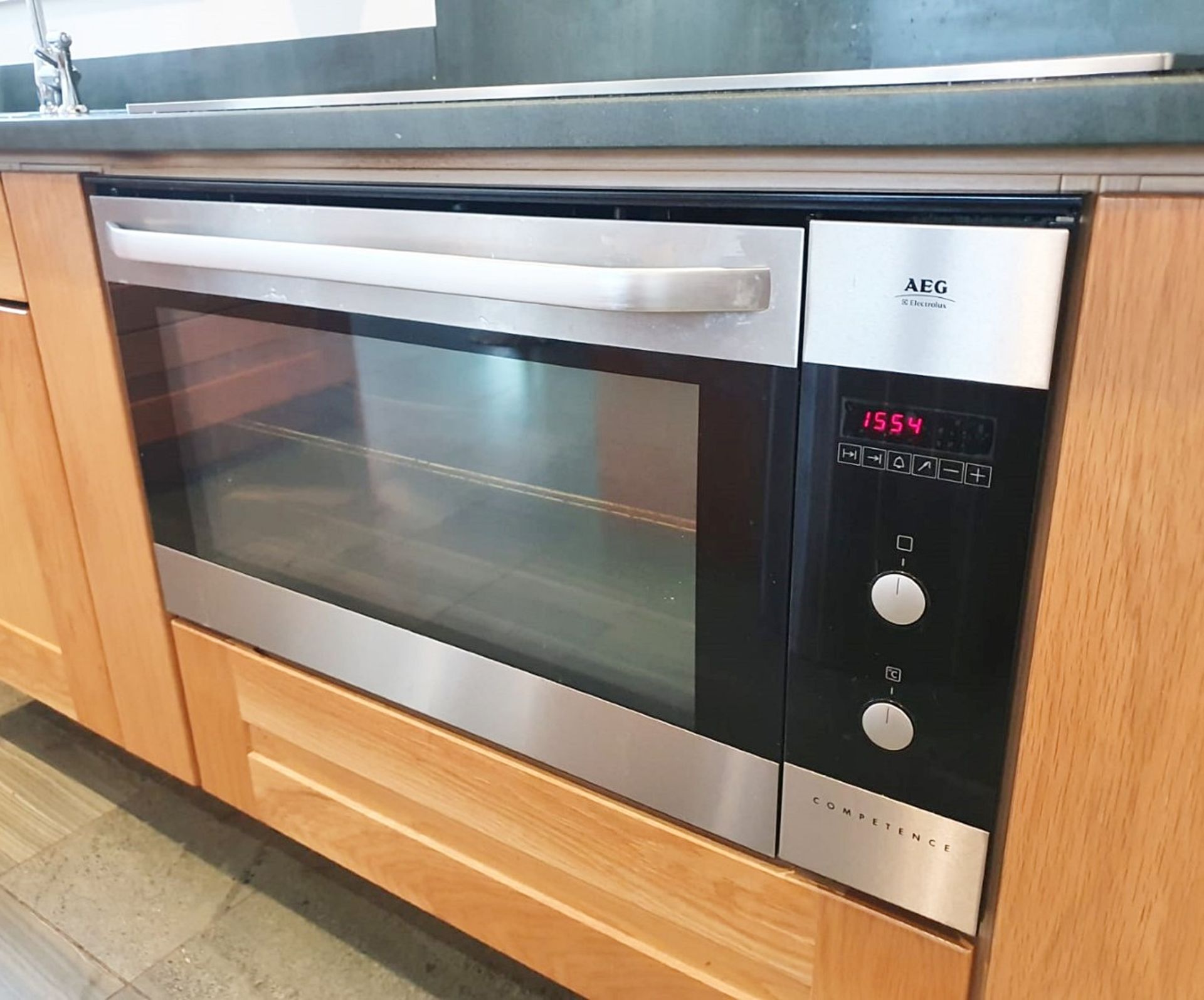 1 x Solid Oak Fitted Kitchen With Intergrated Miele Appliancess - CL487 - Location: Wigan *NO VAT* - Image 54 of 82