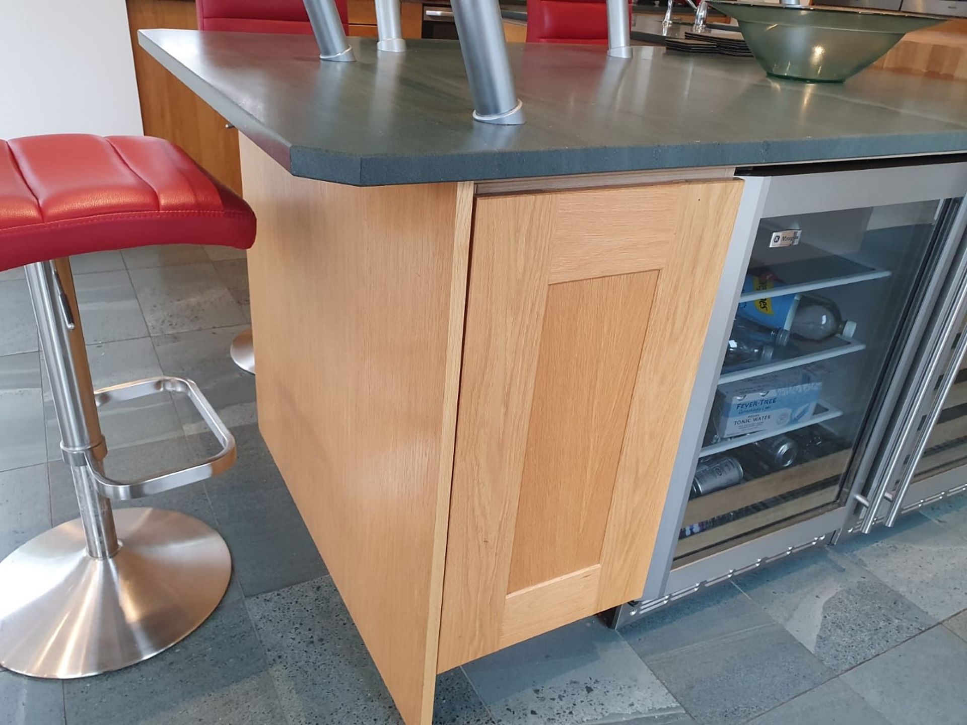 1 x Solid Oak Fitted Kitchen With Intergrated Miele Appliancess - CL487 - Location: Wigan *NO VAT* - Image 14 of 82