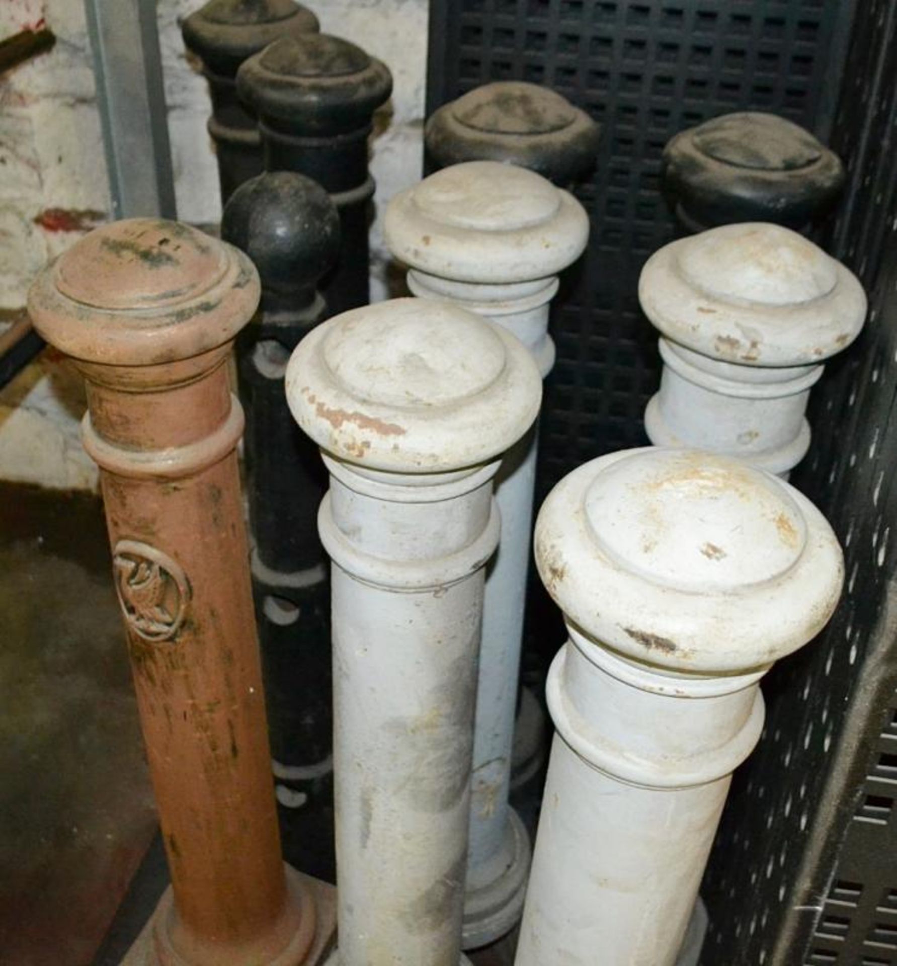 11 x Cast Iron Bollards in White, Black and Matt Bronze - CL464 - Location: Liverpool L19 - Image 7 of 15