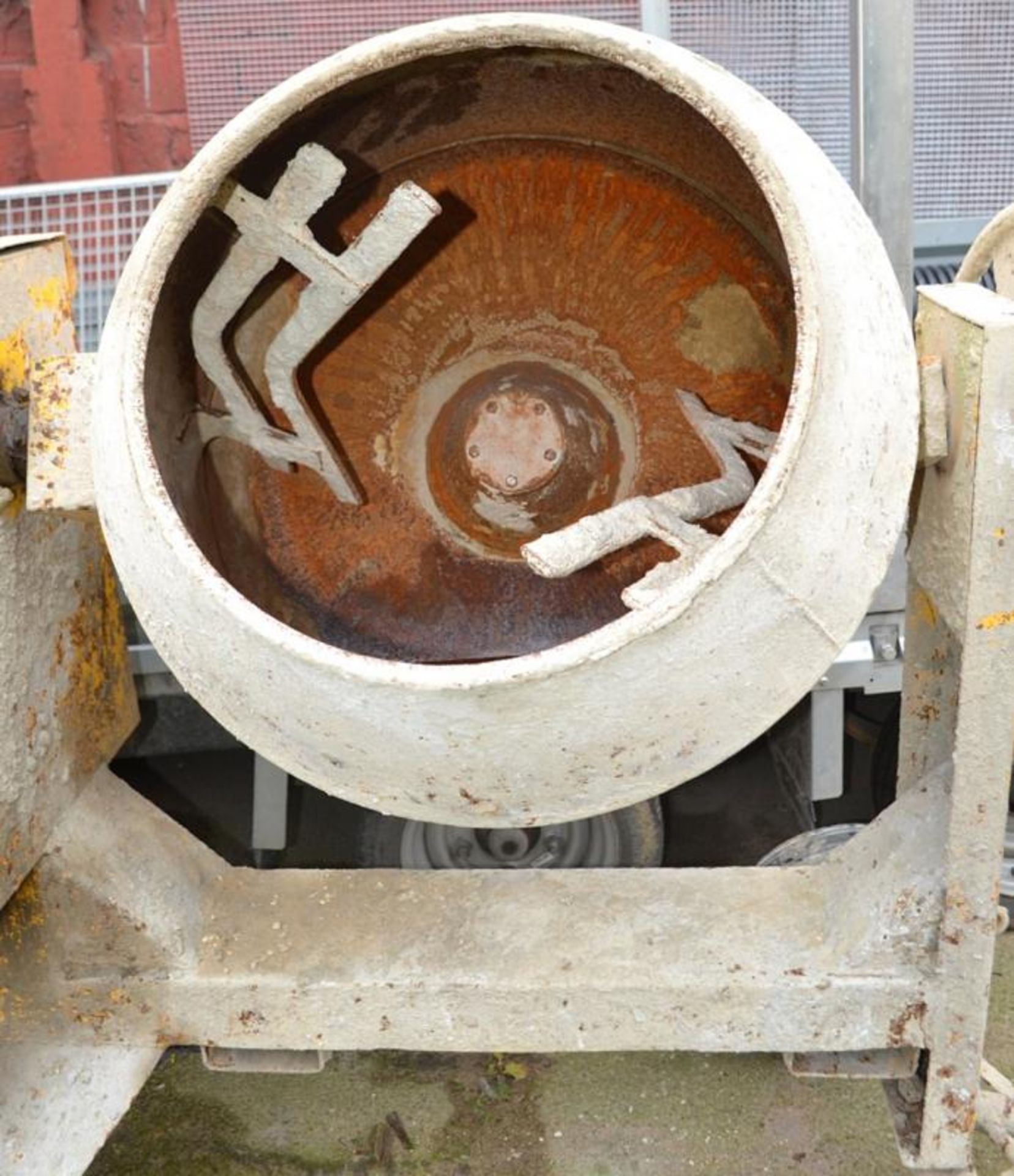 1 x Large Industrial Cement Mixer - CL464 - Location:Liverpool L19 - Used - Image 3 of 17