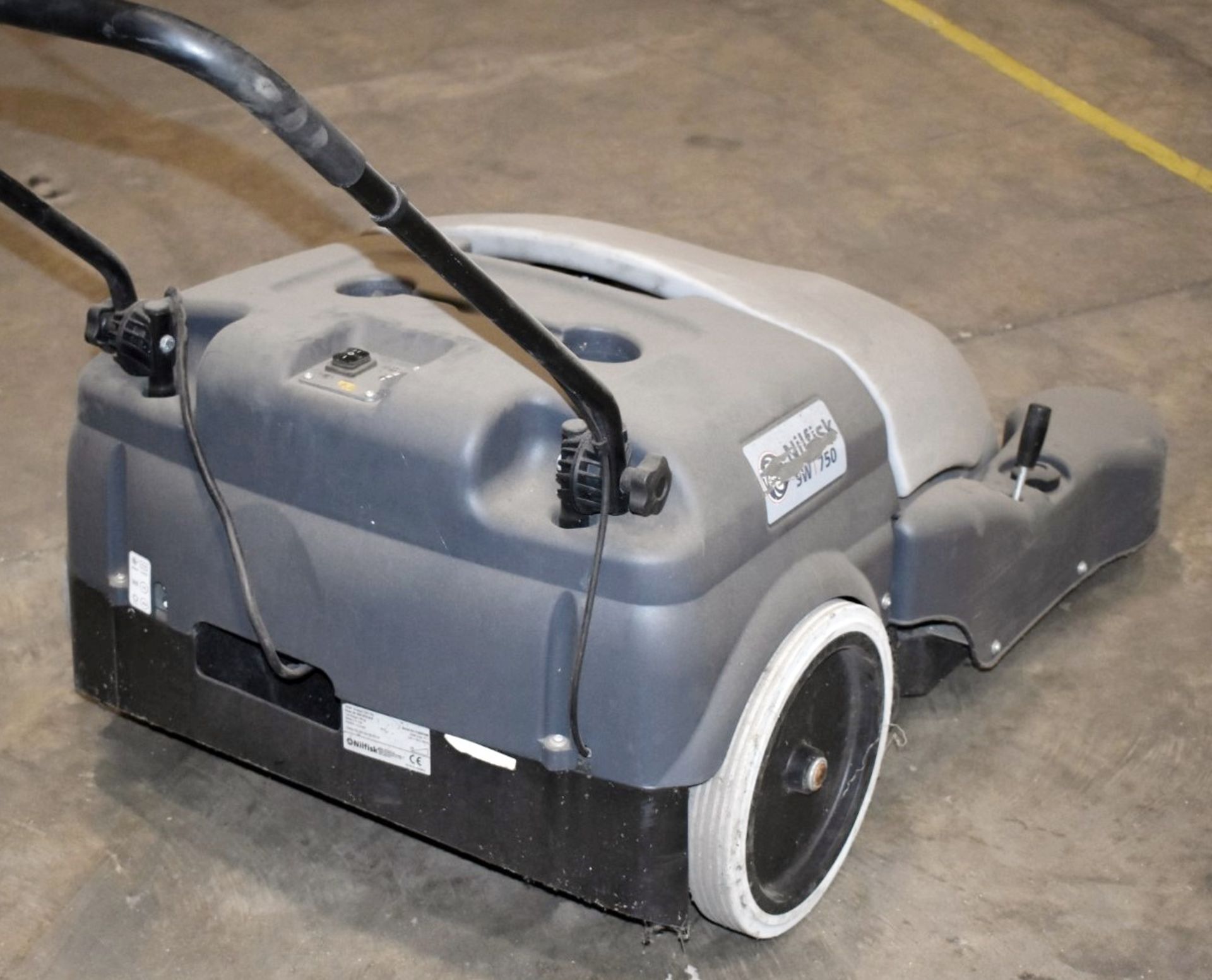 1 x Nilfisk Floor Sweeper SW 750 - Ref FE190 WH - CL480 - Location: Altrincham WA14 - Image 2 of 7