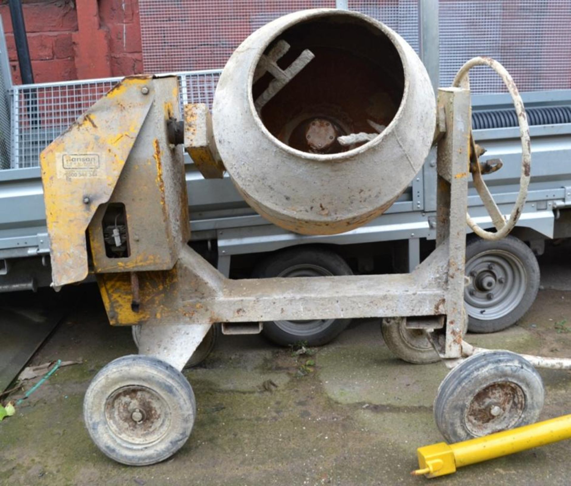 1 x Large Industrial Cement Mixer - CL464 - Location:Liverpool L19 - Used - Image 16 of 17