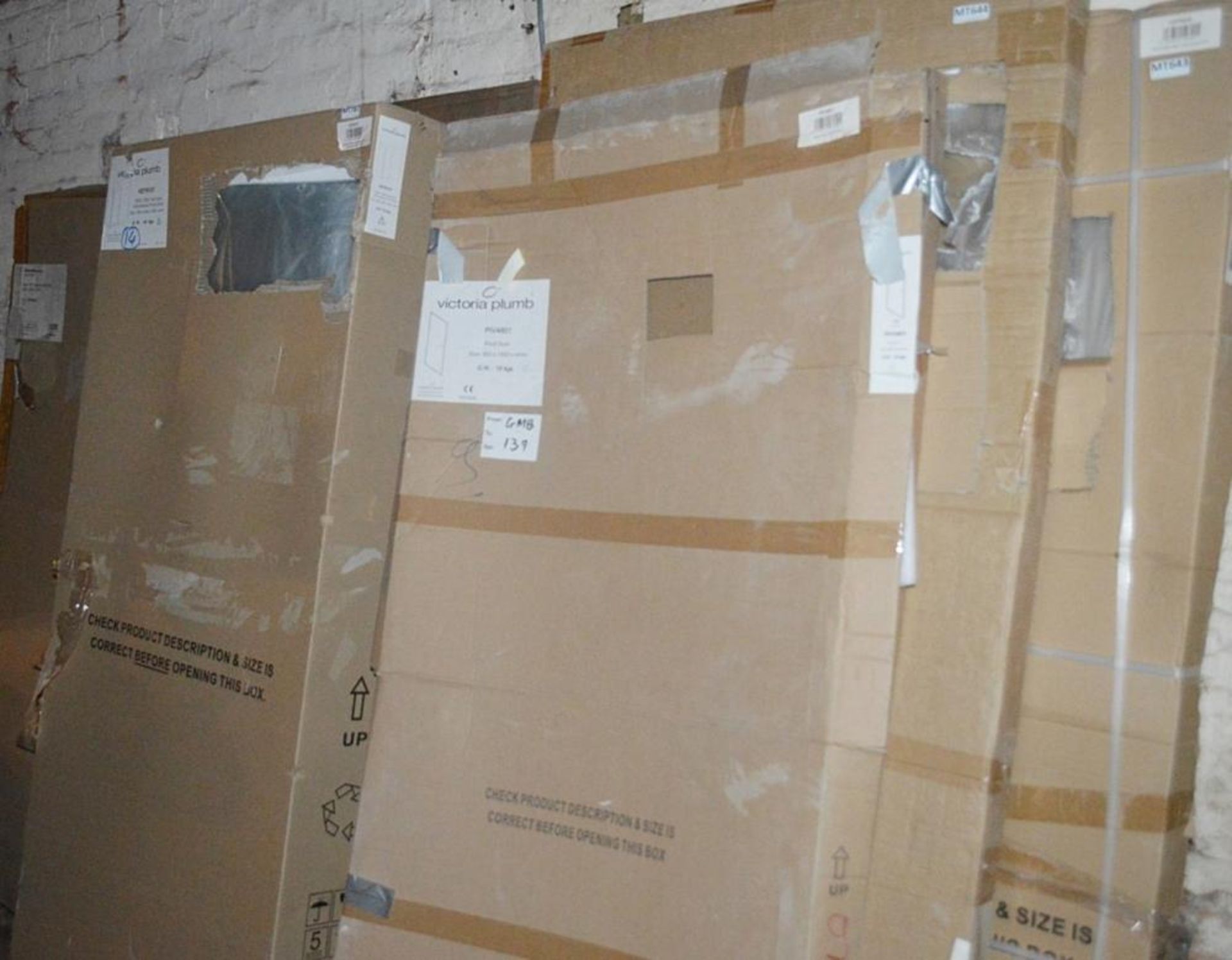 13 x Assorted Shower Screens And Panels - RefMT787 + Ref731 - New / Unused Boxed Stock - CL269 - Loc