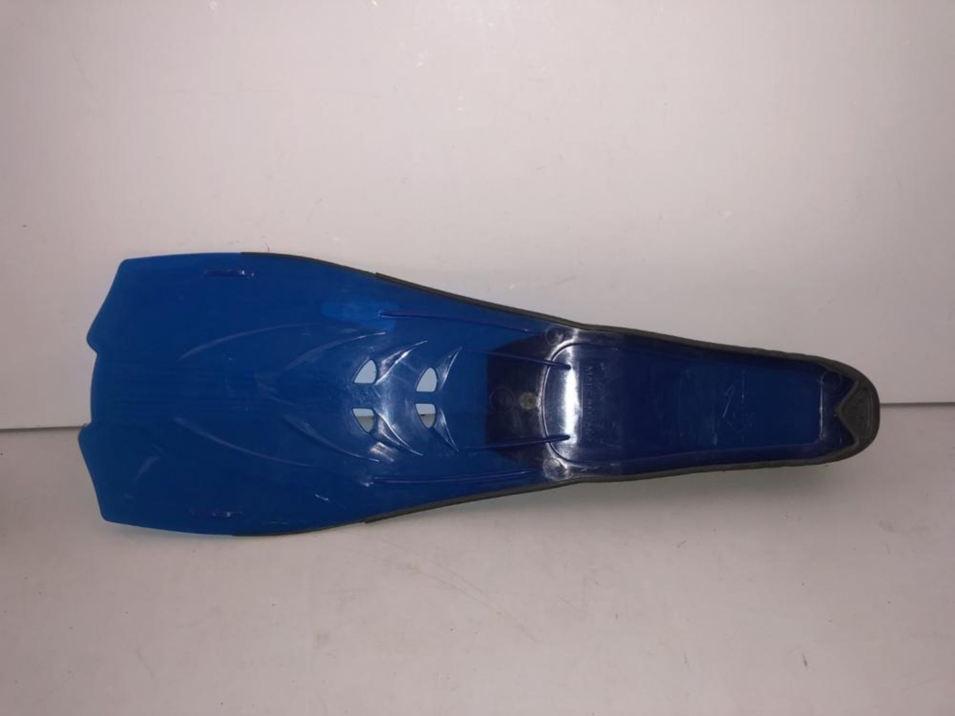 3 x Pairs Of New Atoll Diving Fins - CL349 - Location: Altrincham WA14 - Image 5 of 15