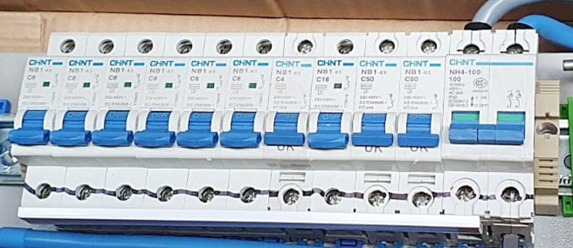 2 x Fuse Boxes - Unused Stock - £1 Start, No Reserve - Ref: WH1 - CL011 - Location: Altrincham WA14 - Image 5 of 5