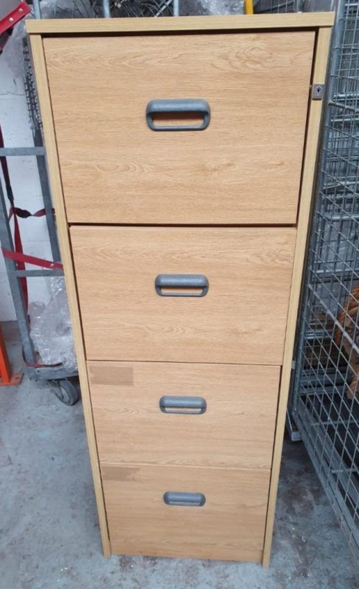 Pair Of Office Filiing Cabinet In Beech - Taken From A Working Office Environment In Great Condition - Bild 4 aus 4