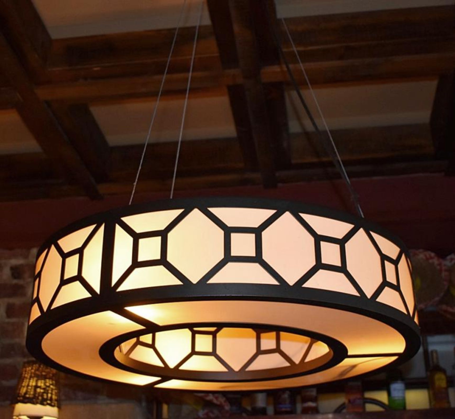 1 x Large Round Suspended Commercial Ceiling Light Fitting Featuring A Leaded Glass Style Shade - Di - Image 3 of 3