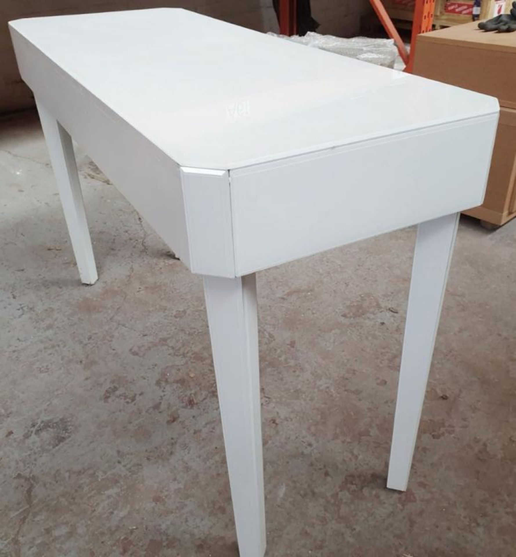 1 x White 2-Drawer Glass Fronted Dressing Table In White *Please Read Condition Report* £1 Start, No - Image 5 of 9