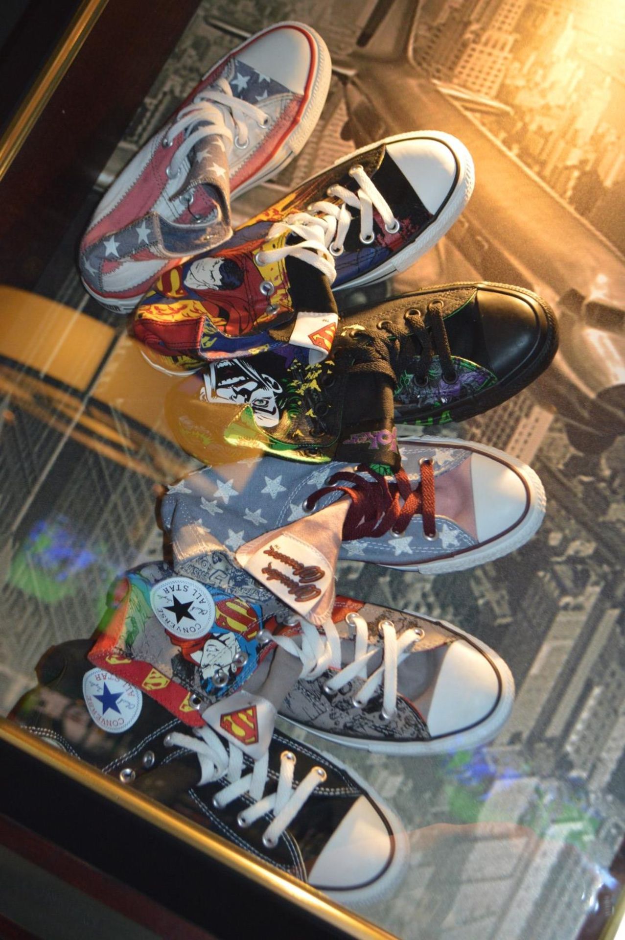 1 x Americana Wall Mounted Illuminated Display Case - NOVELTY CONVERSE SHOES - Includes Various - Image 6 of 6