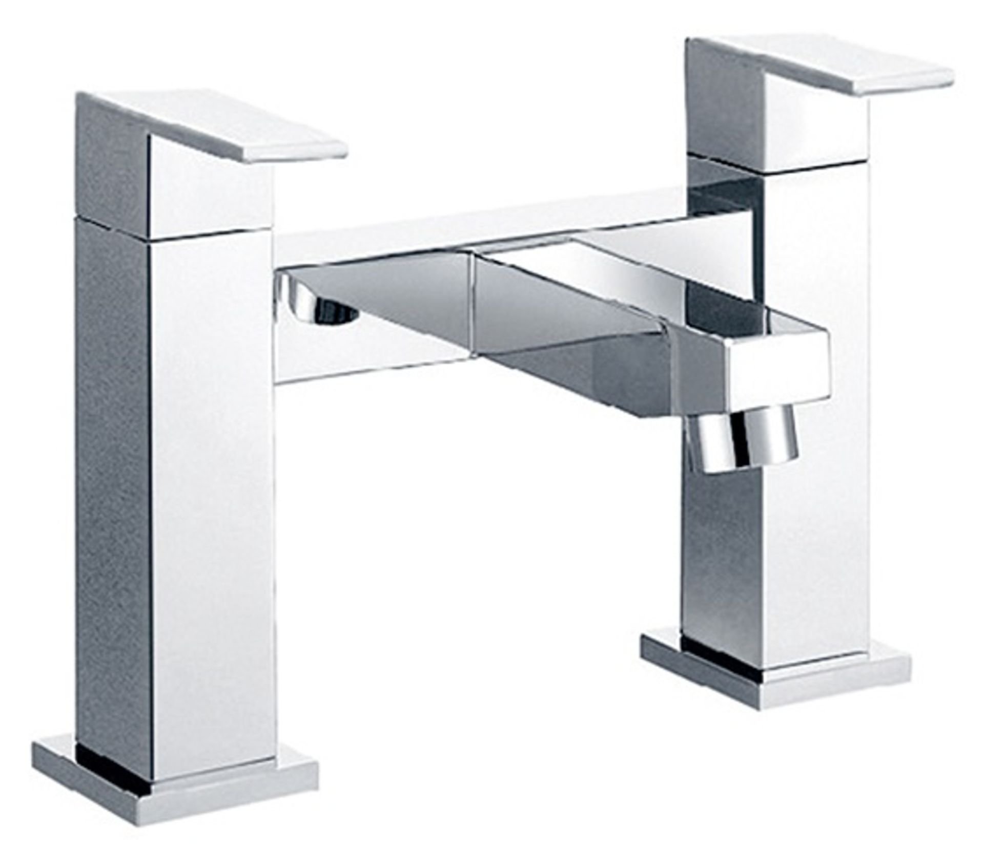 1 x Brass Deck Mounted Bath Filler Tap With A Polished Chrome Finish - Brand New & Boxed - Ref: GAT1