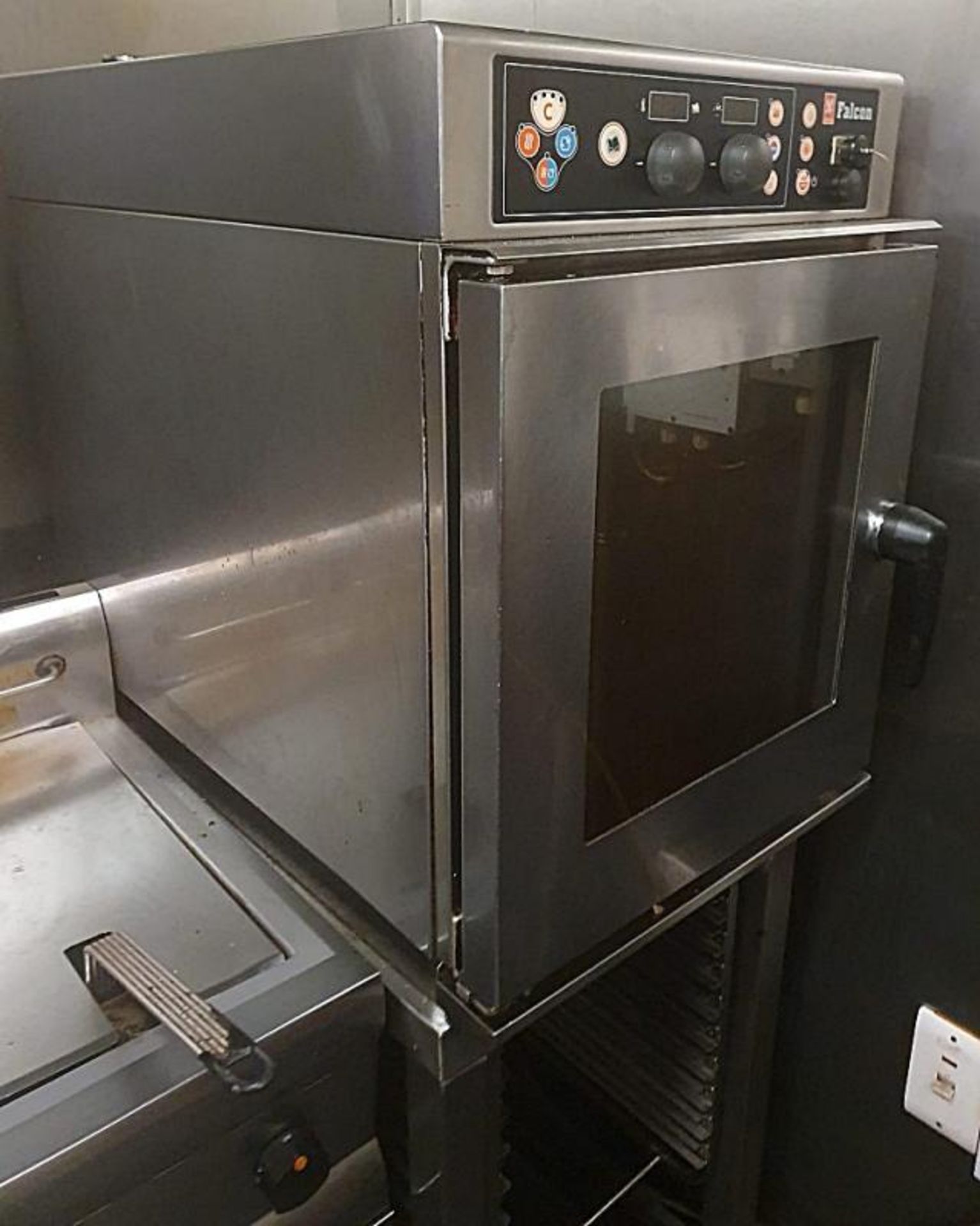1 x FALCON Commercial 6-Grid Electric Combi Oven In Stainless Steel - Dimensions: 51 x 80 x H73cm + - Image 2 of 4