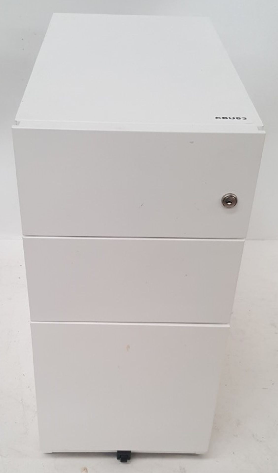 4 x Premium Metal Office 3-Drawer Pedestal In White - Dimensions: L56/W30/H64cm - Ref CBU83/1