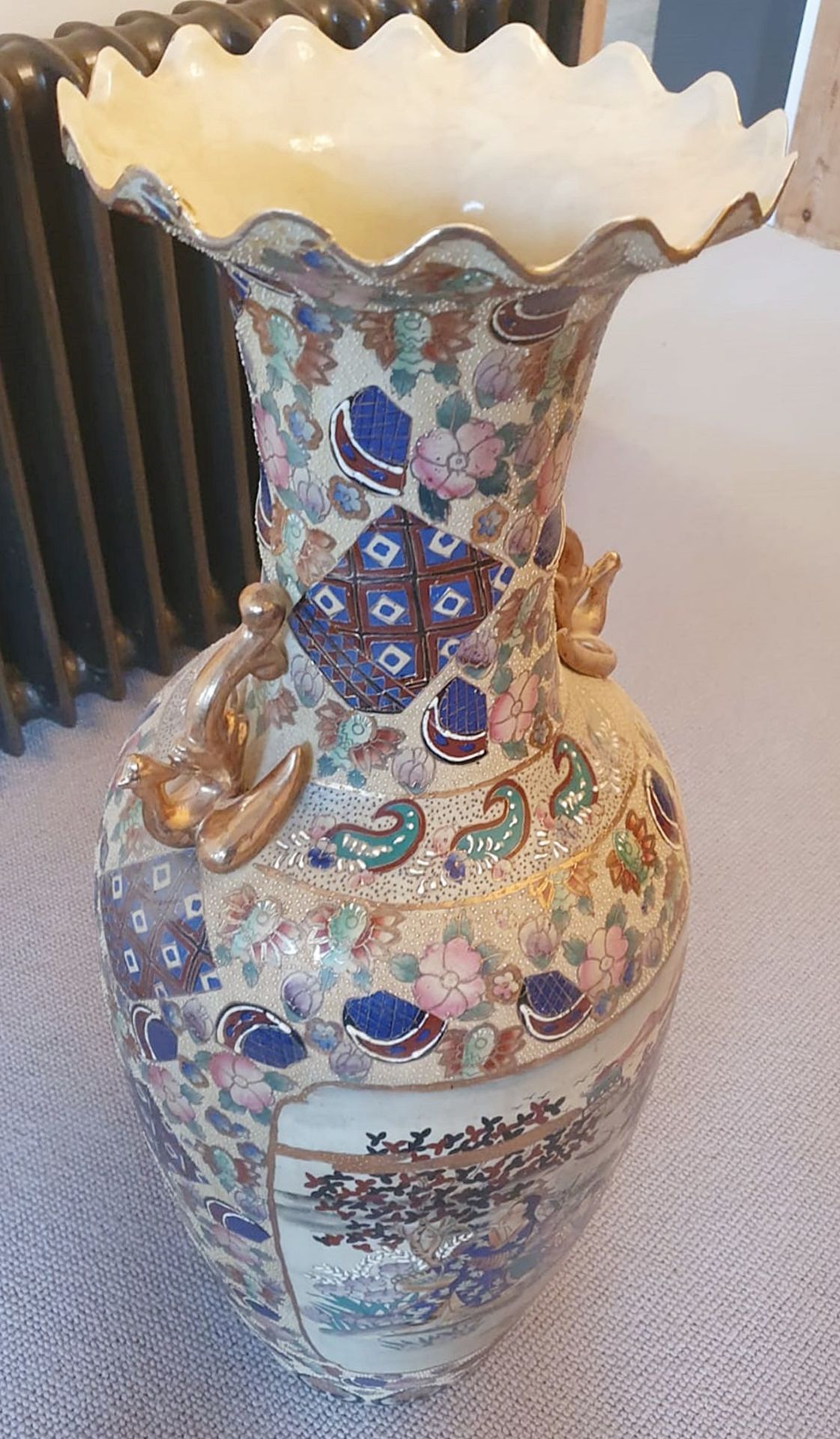 3 x Matching Vintage Japanese Vases *Please Read Main Description* Location: Maidstone Kent