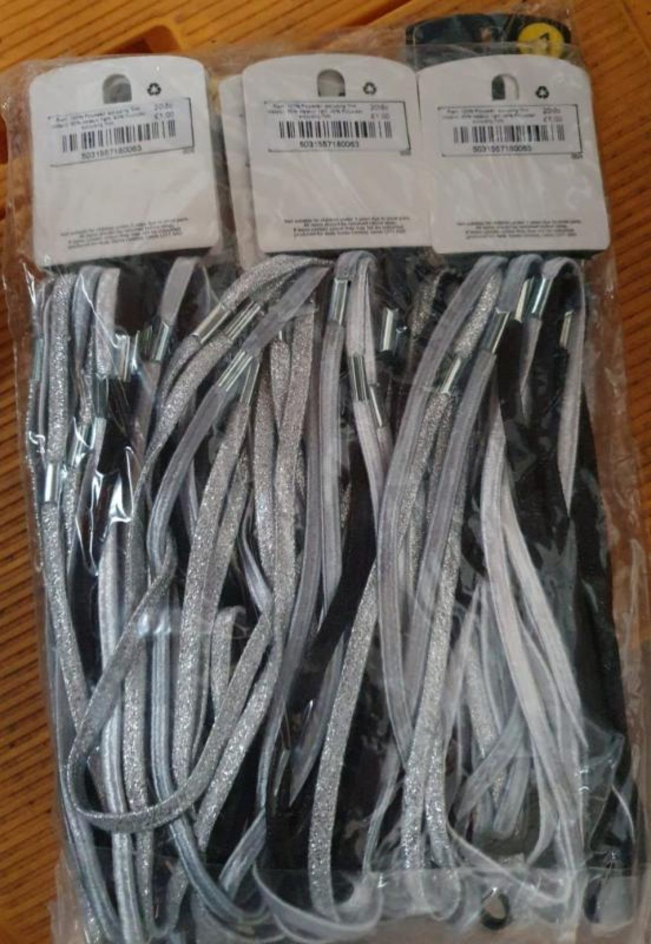 Approx. 150 x Branded Packets Of Large Elasticated Hairbands - Unused Boxed Stock - Low Start, No Re - Image 3 of 3