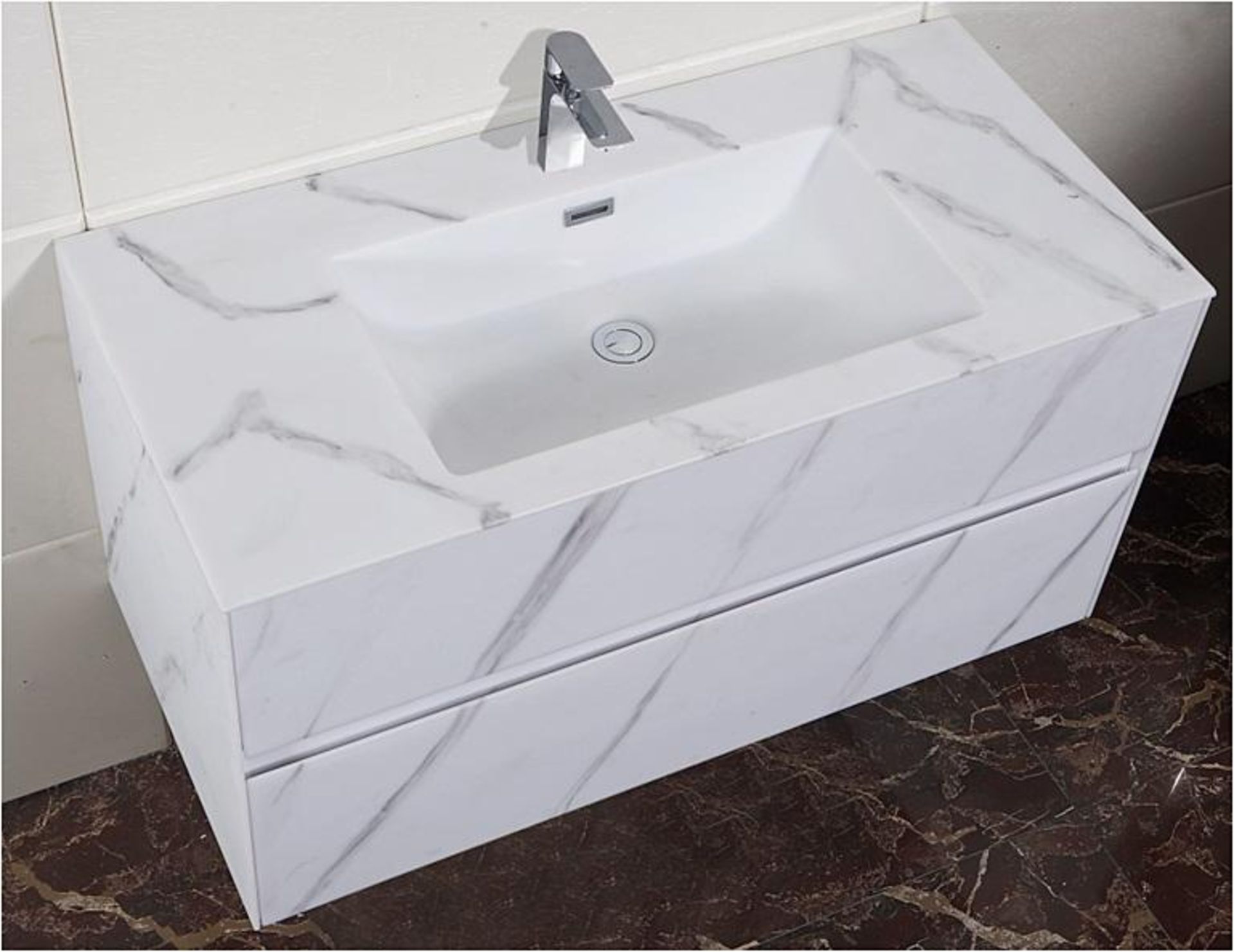 1 x Unique One-Of-A-Kind Scratch Resistant Wall Hung Basin And Cabinet - Dimensions: 100x48x50cm