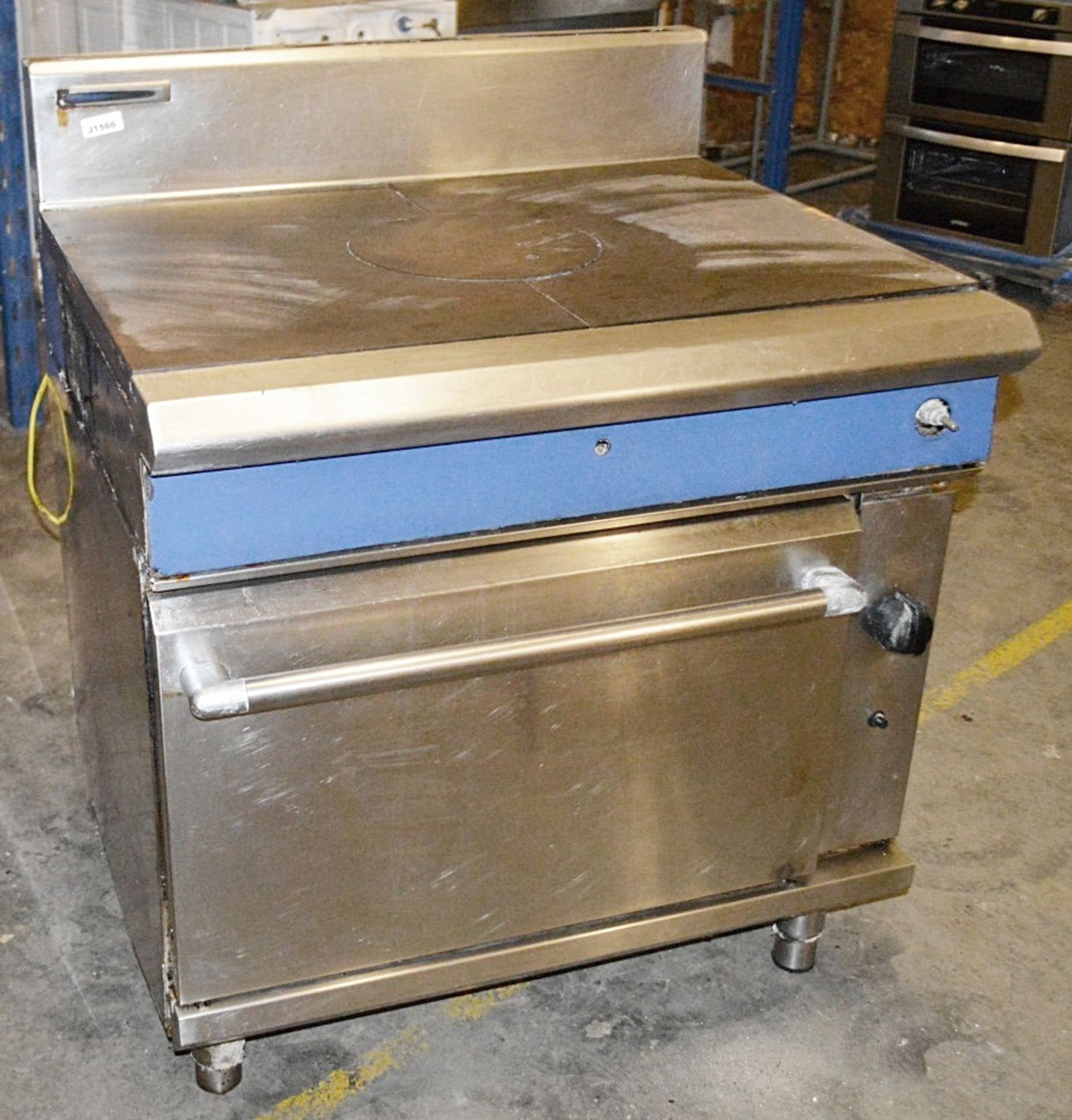 1 x Commercial Natural Gas Solid Top Range In Stainless Steel - Ref: J1566 - Low Start, No Reserve - Image 2 of 5