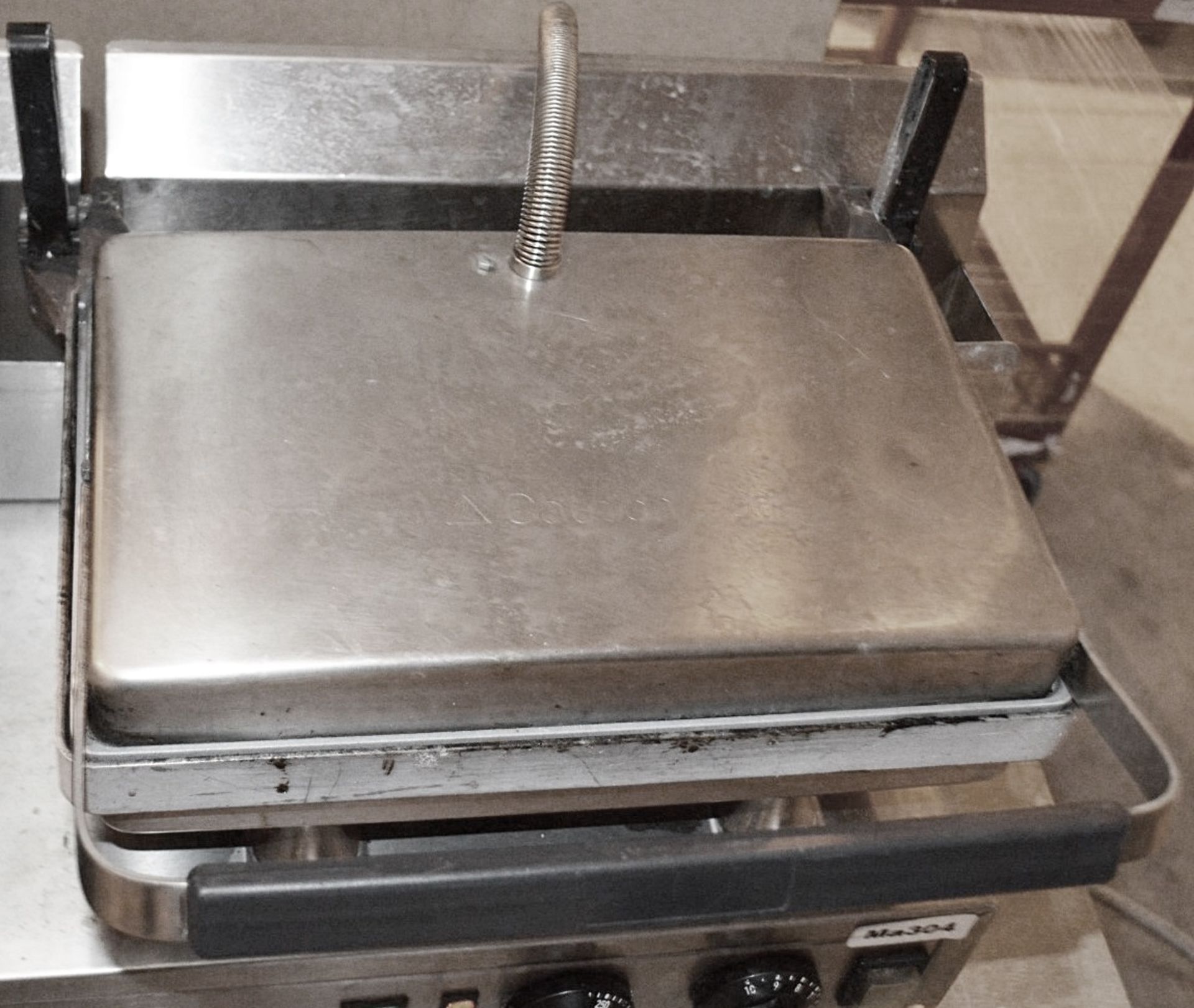 1 x VELOX Double Contact Sandwich / Panini Grill With Smooth Cooking Surfaces - Image 5 of 7