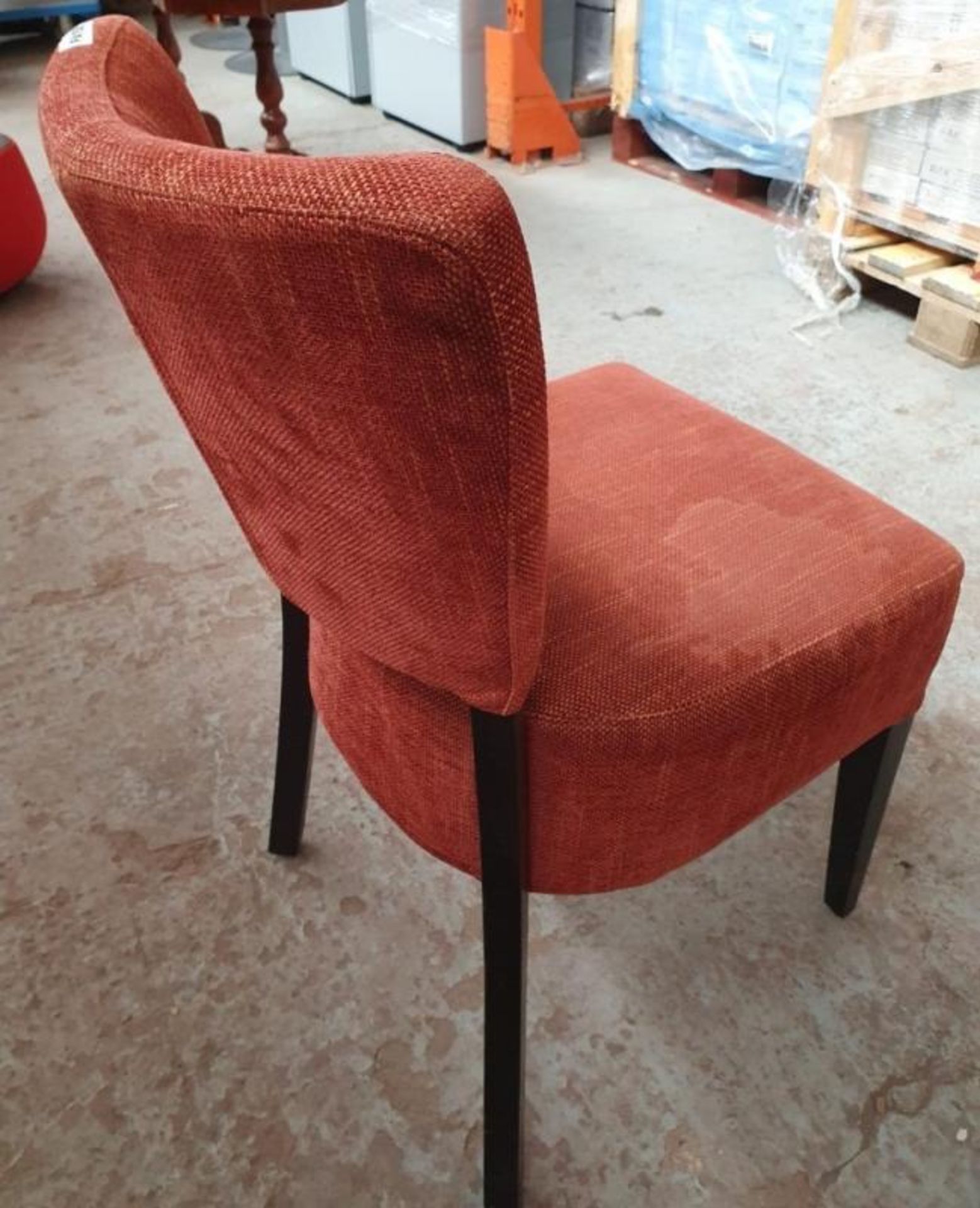1 x Chair Upholstered in Salmon Fabric *£1 Start, No Reserve* - Image 3 of 4