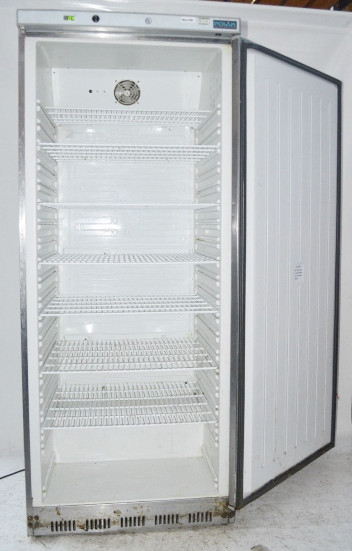 1 X POLAR CD084 600 LTR SINGLE DOOR UPRIGHT FRIDGE - RECENTLY REMOVED FROM A - Image 2 of 7