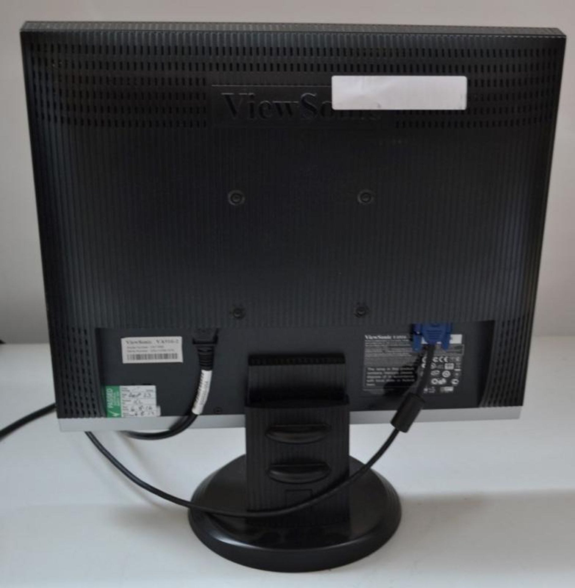 1 x ViewSonic VA916 19" LCD PC Monitor - Ref J2239 - CL394 - Location: Altrincham WA14 - HKPal2 - Bild 2 aus 3