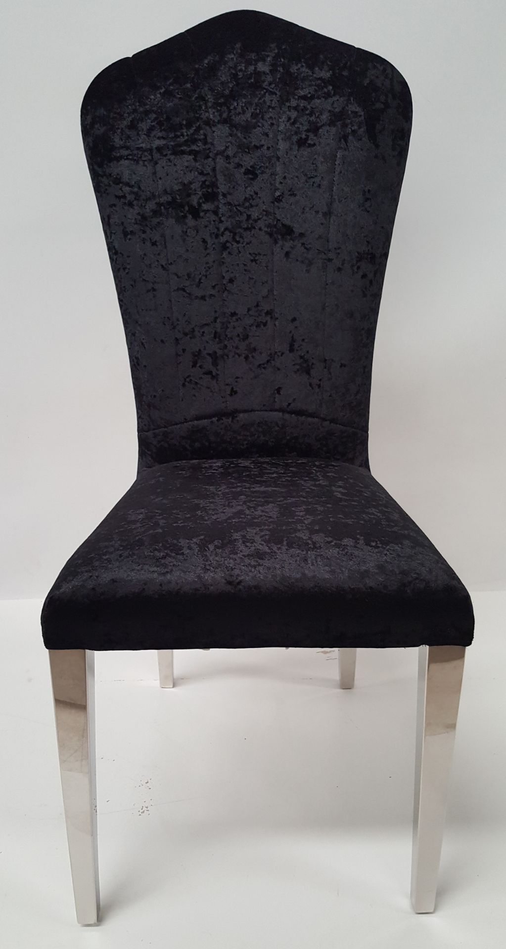 6 x STYLISH BLACK CRUSHED VELVET DINING TABLE CHAIRS - CL408 - Location: Altrincham WA14 - Image 3 of 6