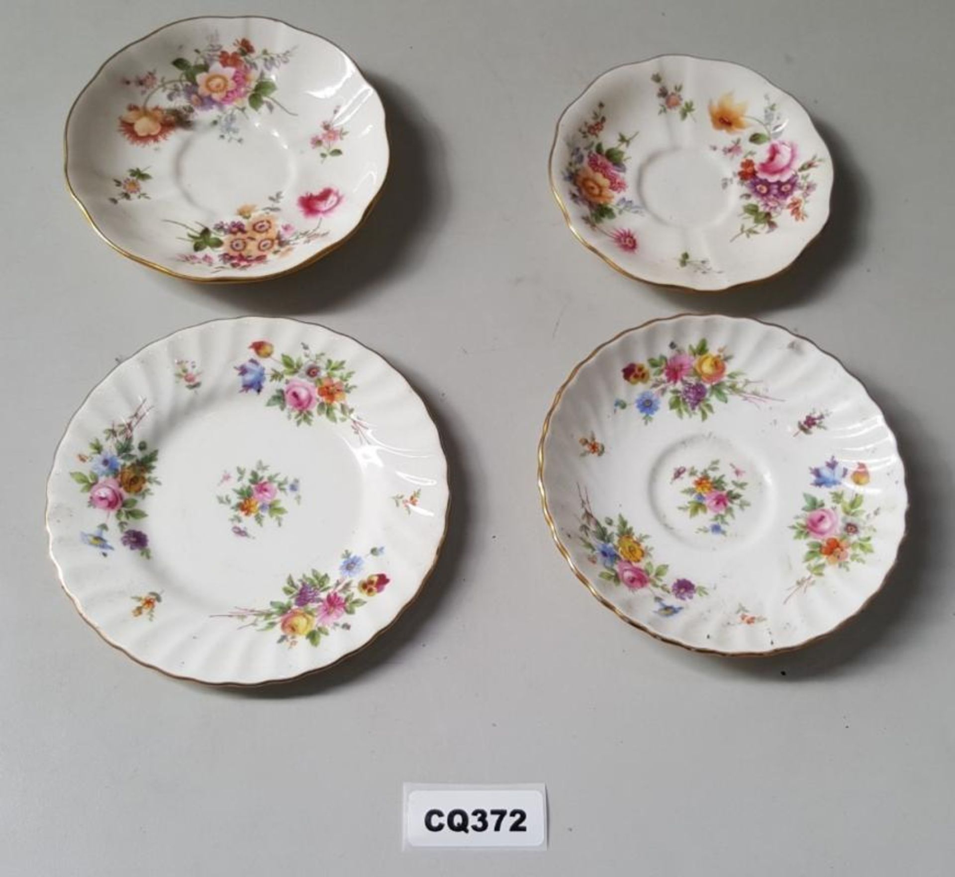 6 x Vintage British Minton Bone China Plates - Ref CQ372/CQ381/CQ385 E - CL334 - Dimensions:CQ385( L