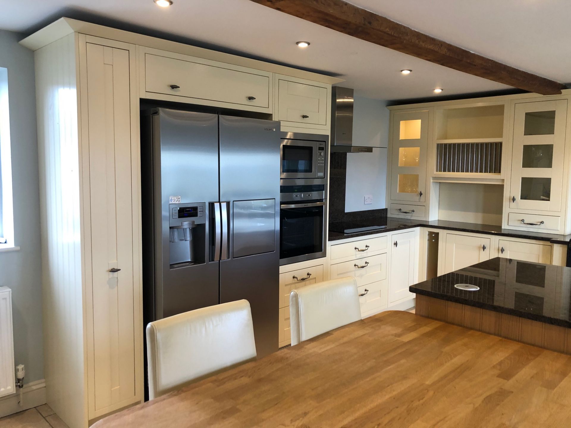 1 x Bespoke Milton Ivory Oak PWS Kitchen with 20mm Granite Worktops and Appliances -  ***NO VAT ON - Image 3 of 65