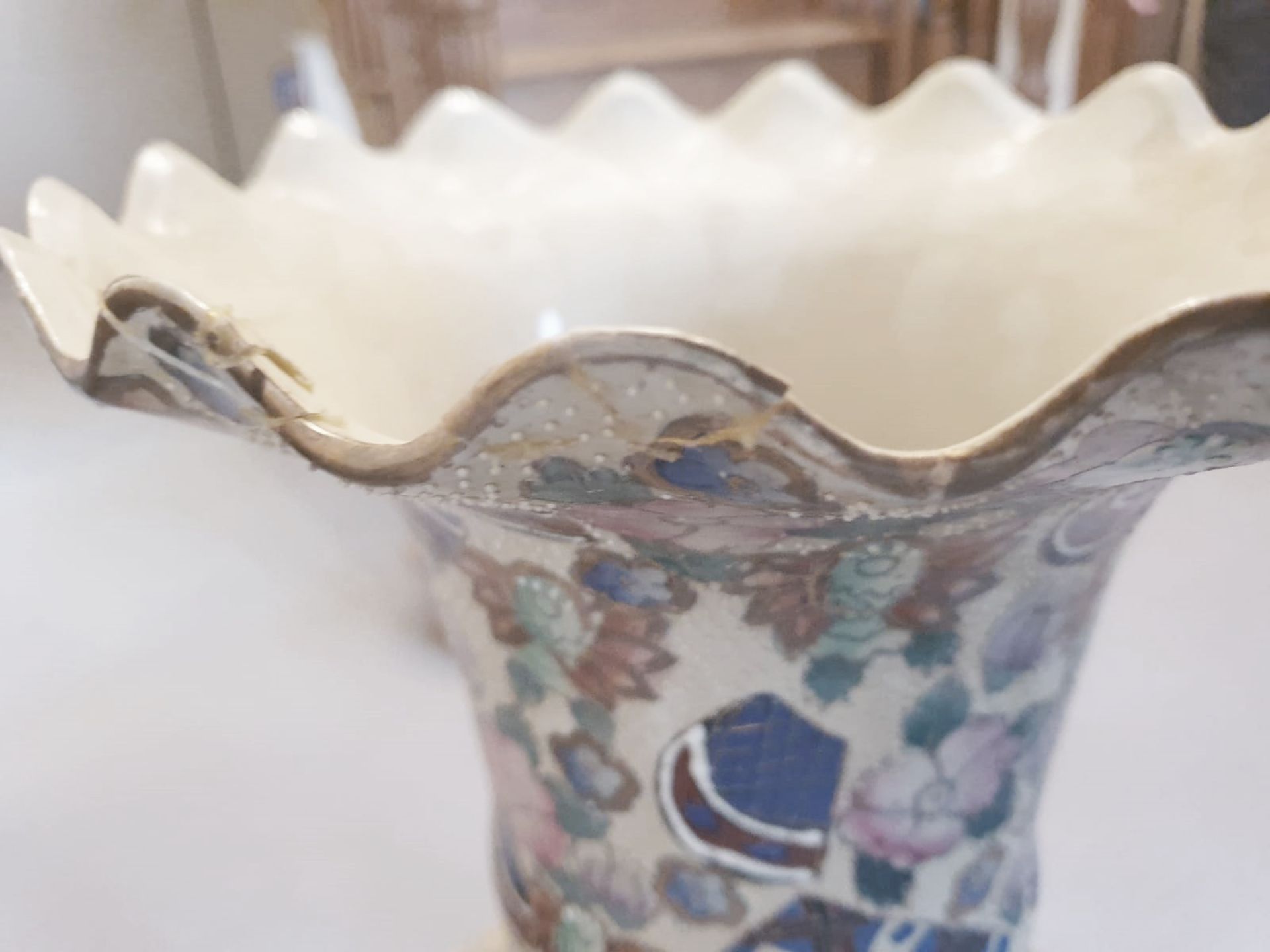 3 x Matching Vintage Japanese Vases *Please Read Main Description* Location: Maidstone Kent - Image 14 of 16