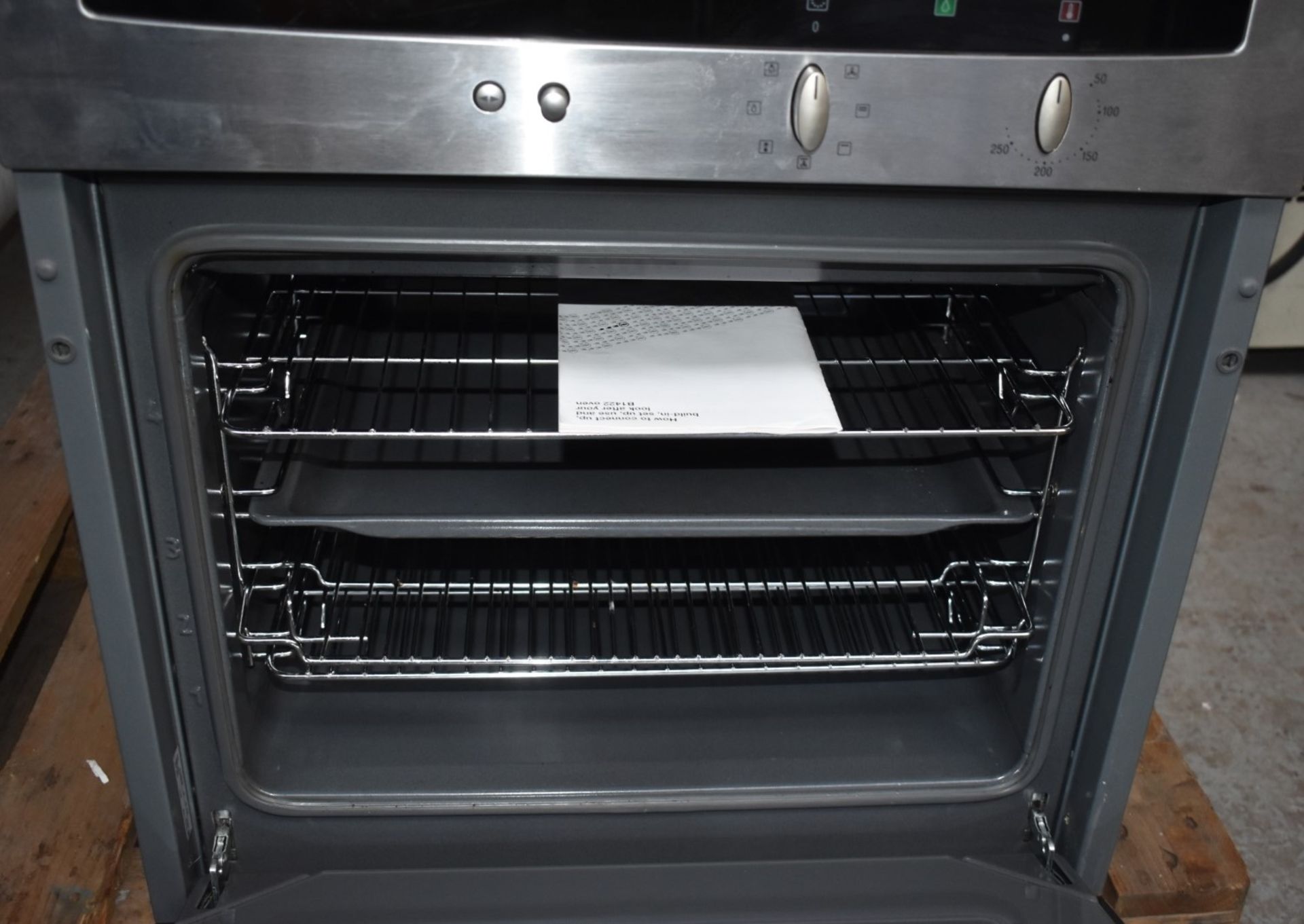 1 x Neff Built-in Electric Fan Oven  With Stainless Steel Finish - Model HBB-AP32-7 - Includes - Image 5 of 6
