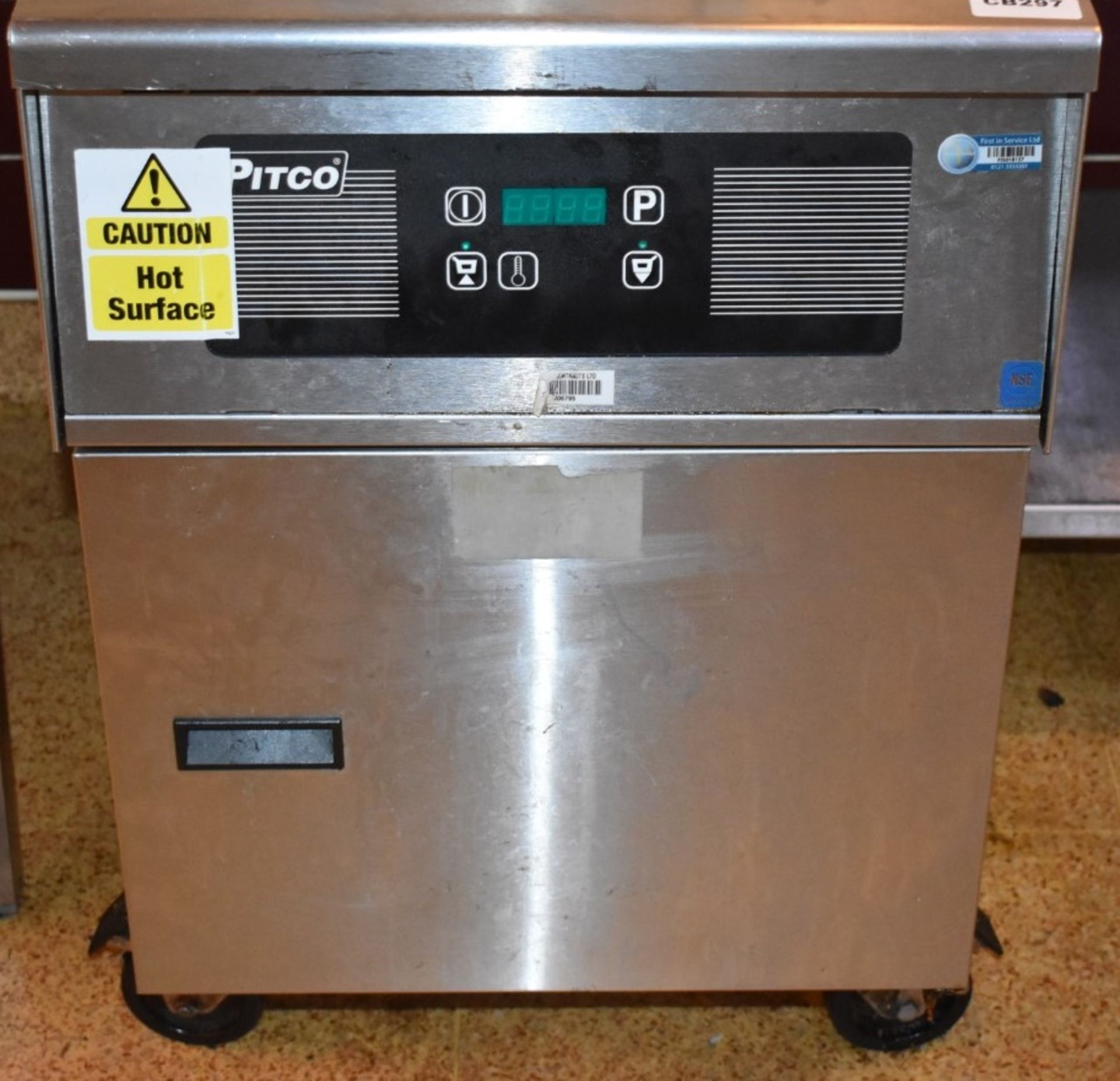1 x Pifco Frialator Single Basket Gas Fryer With Basket Lifts - Stainless Steel Exterior - Model - Image 8 of 8