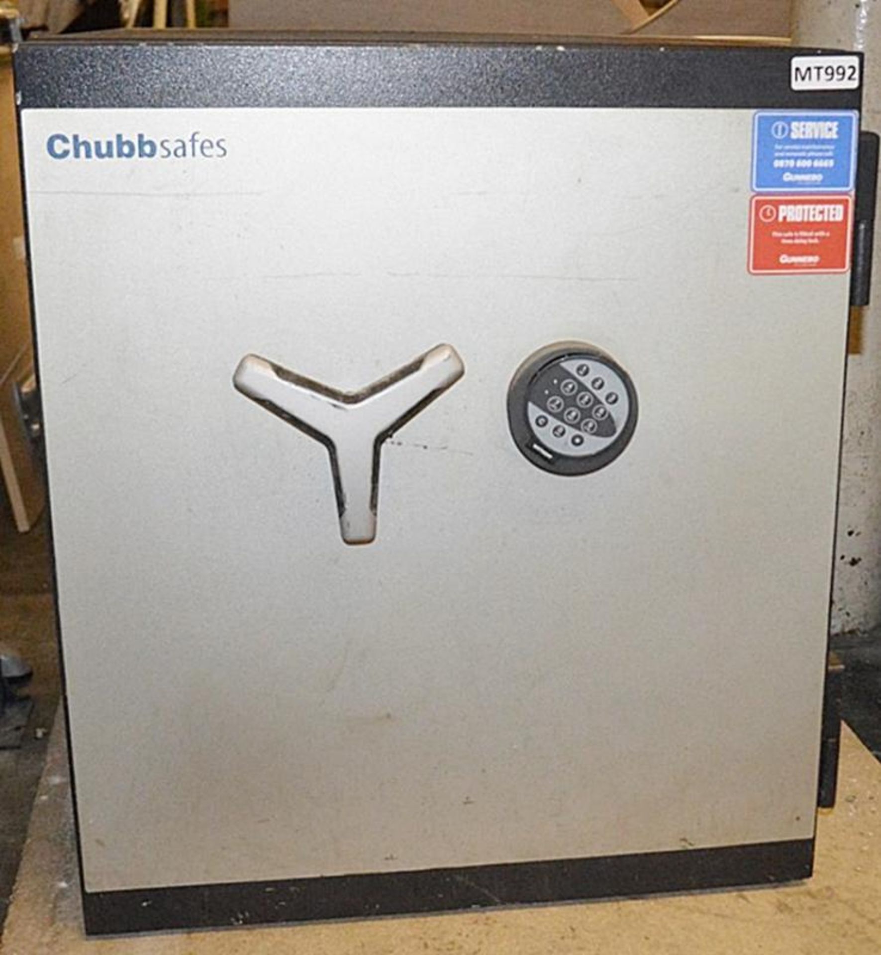 1 x Chubbsafes ProGuard 110K Grade 3 Safe - Unlocked With Electronic Keypad - H151 x W66 x D65 cms -