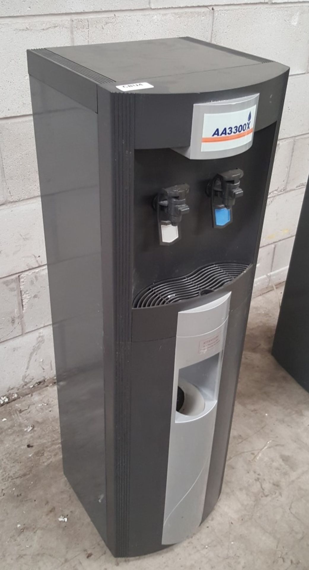 1 x AA FIRST AA3300X FLOOR STANDING MAINS FED WATER COOLER - CL011 - CBU4 - LOCATION ALTRINCHAM WA14 - Image 3 of 7