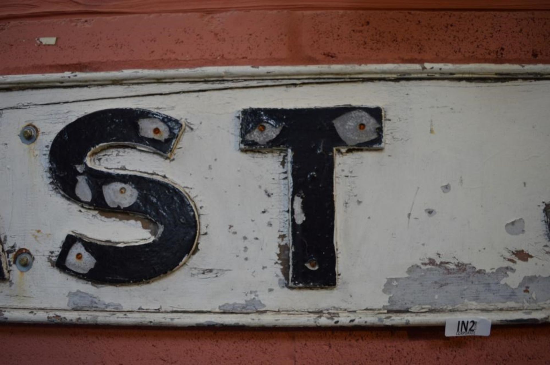 1 x East Junction Vintage Railway Signage - Wooden Back With Metal Lettering Finished in Black and - Image 5 of 9