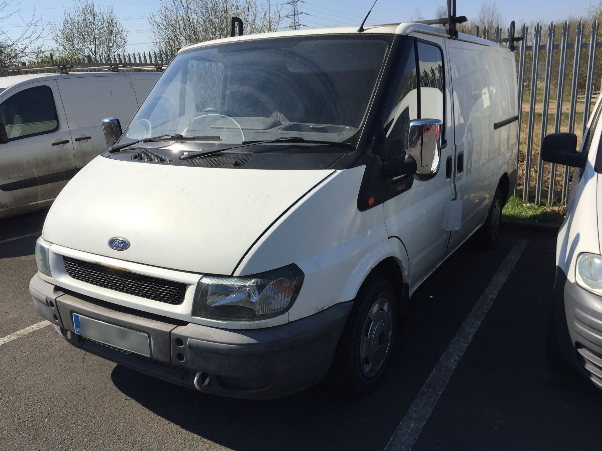 2002 Ford Transit 260 SWB 2.0D 5 Door Panel Van- CL505 - NO VAT ON THE HAMMER - Location: - Image 3 of 10