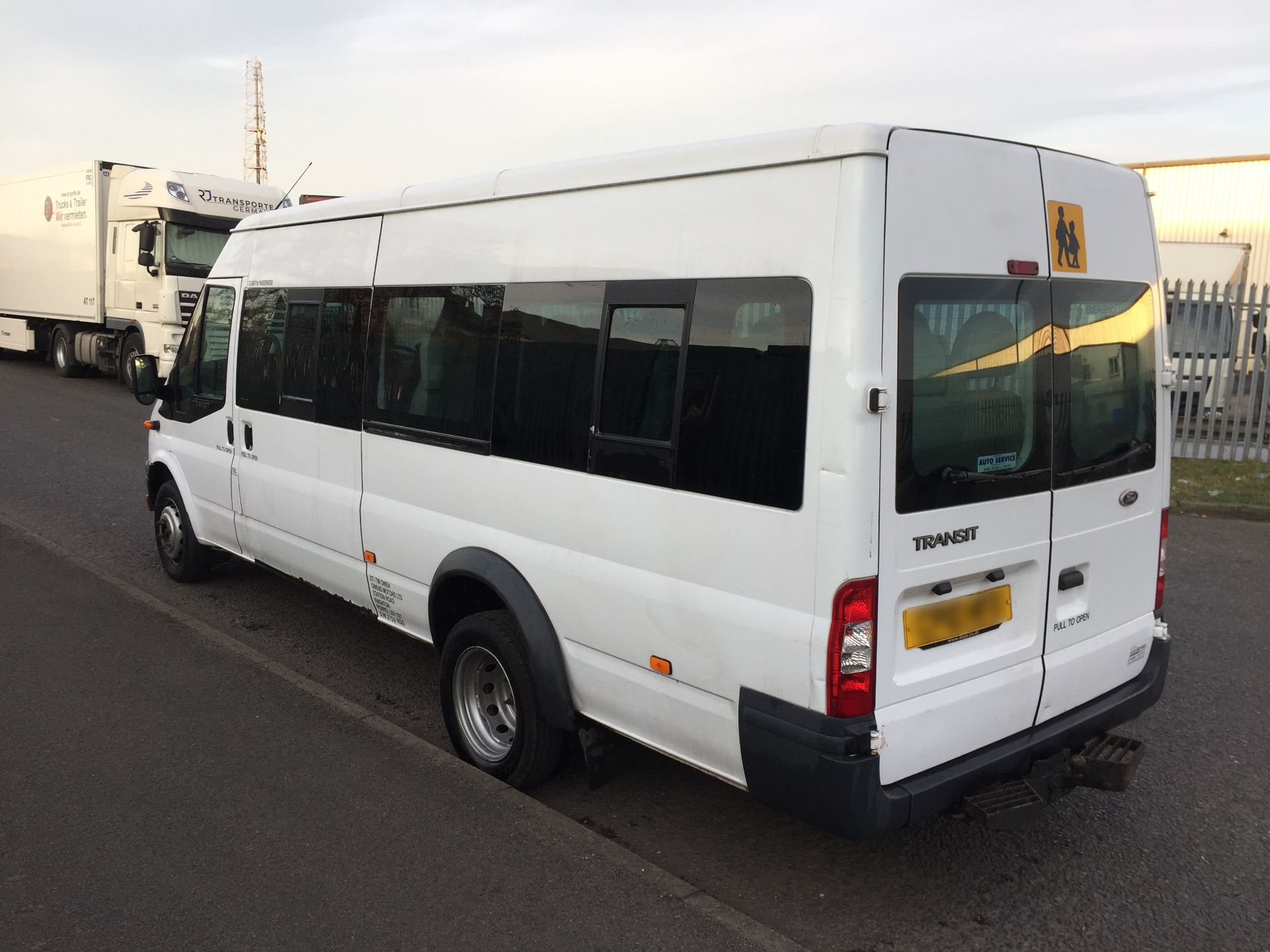 2010 Ford Transit 430 EL 17 Seater Minibus C.O.I.F 135 PS 2.4 - CL505 - Location: Corby, - Image 3 of 10