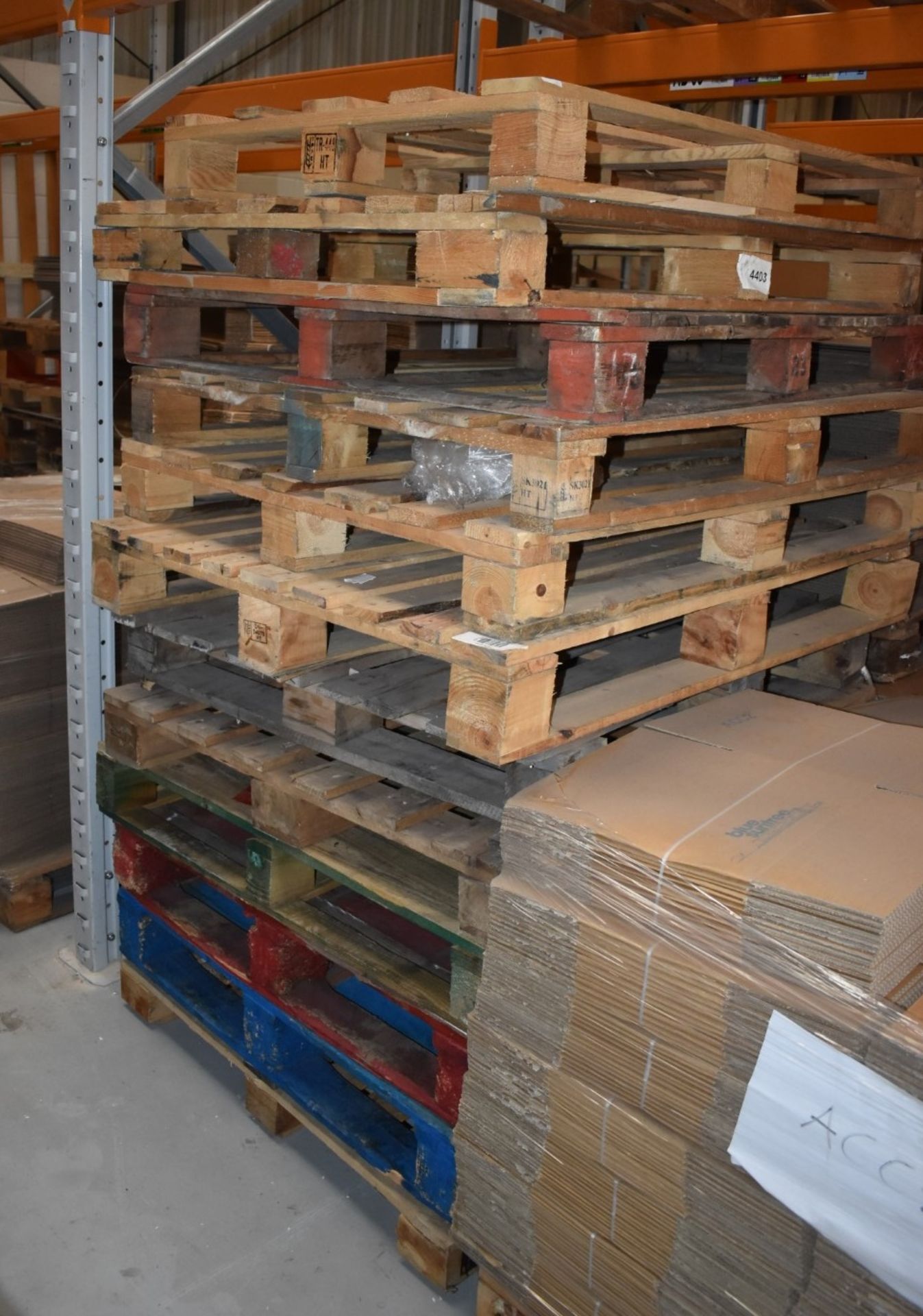 Approx 120 x UK Sized Pallets - 120 x 100 cm Wooden Pallets From Warehouse Clearance - The Pallets - Image 7 of 11