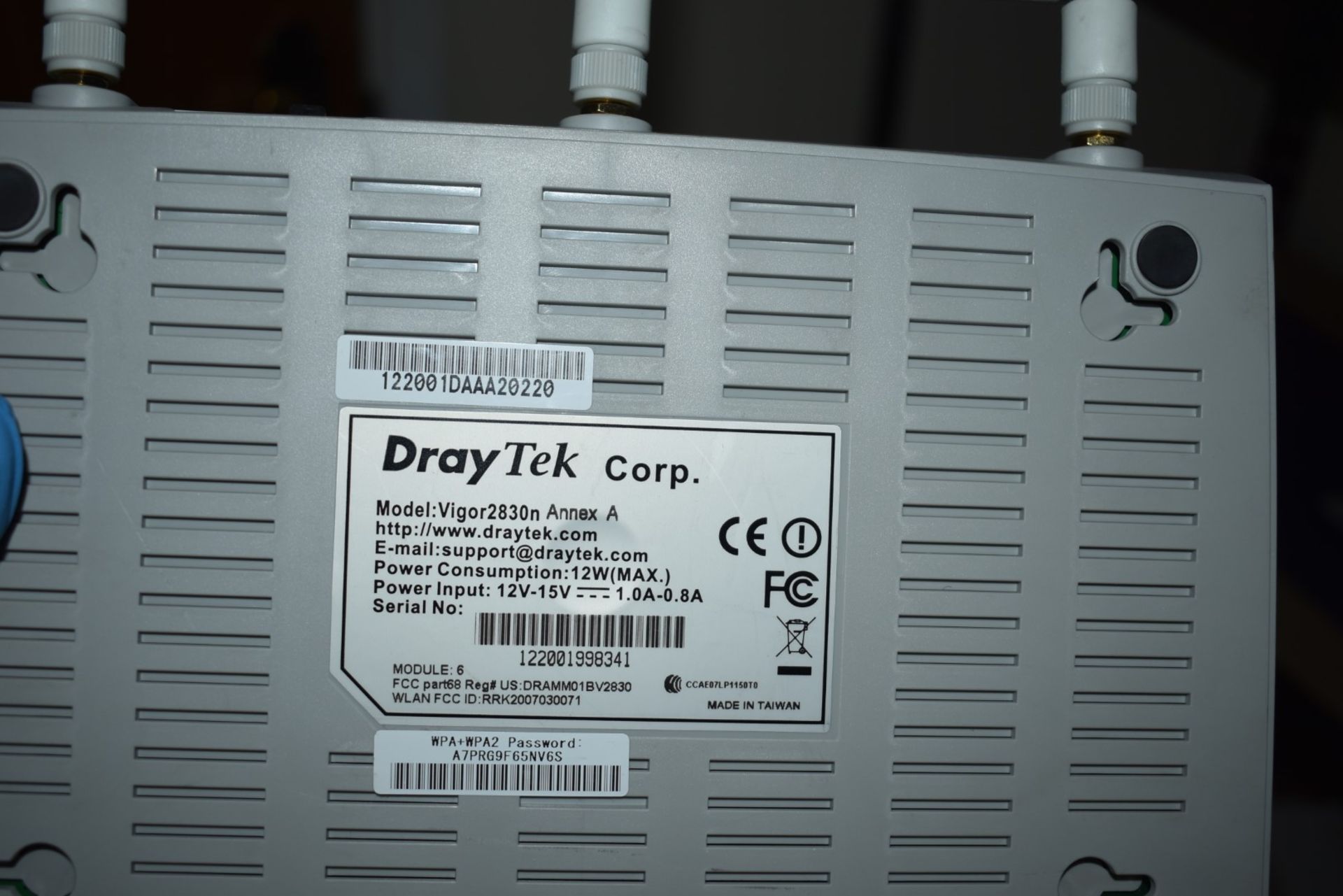 1 x Draytek Vigo 2830n Wireless ADSL2 Security Firewall Router - Ref SR - CL530 - Location: - Image 2 of 2