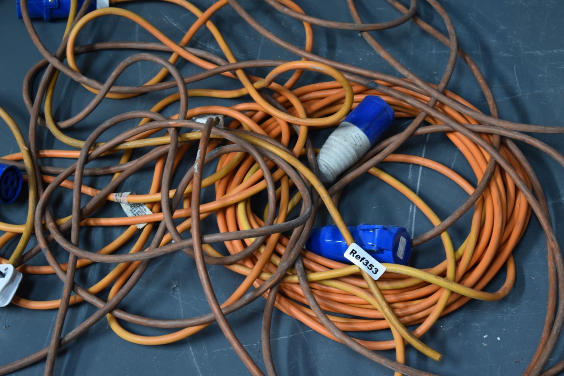 Assorted Collection of 110v and 240v Caravan Site Extention Cables - Ref 353 - CL501 - Location: - Image 3 of 4