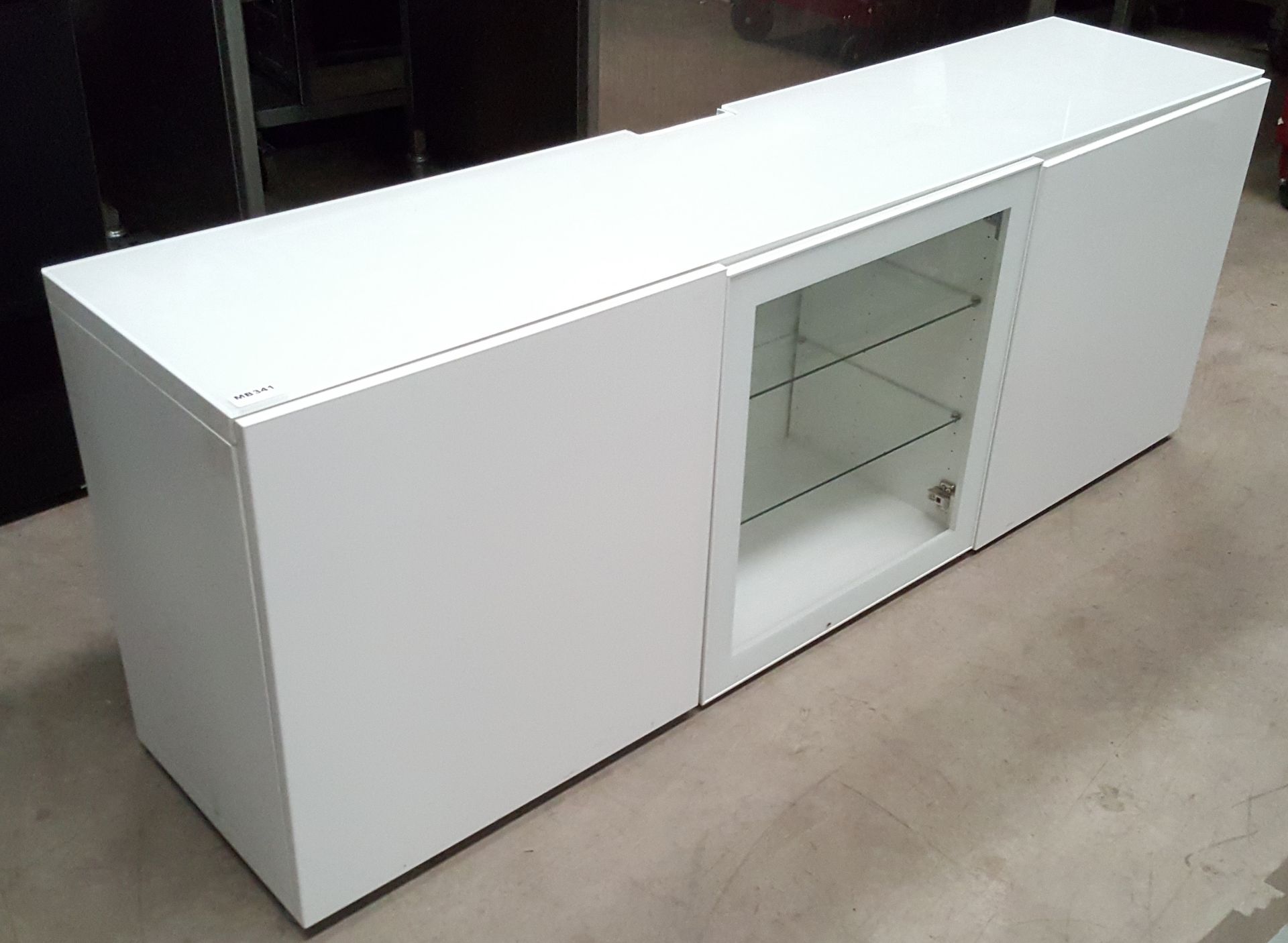 1 x Ikea Glassvik Tv Shelf Unit With Glass Door - MB341 - CL011 - Location: Altrincham WA14