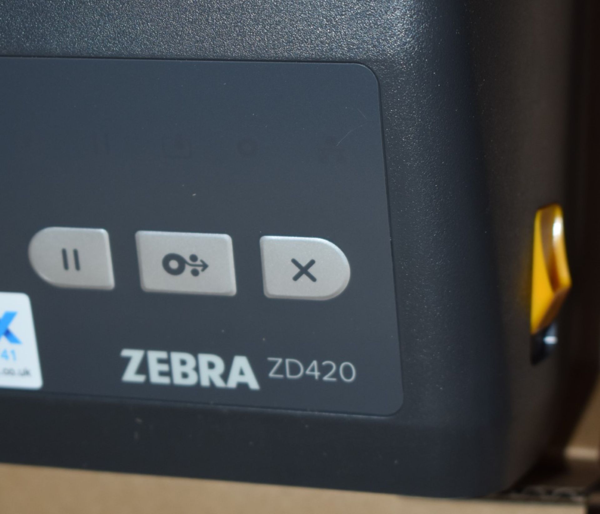 1 x Zebra ZD420 Thermal Transfer Label Printer - 203 dpi - USB and Ethernet - Unused With Original - Image 5 of 6